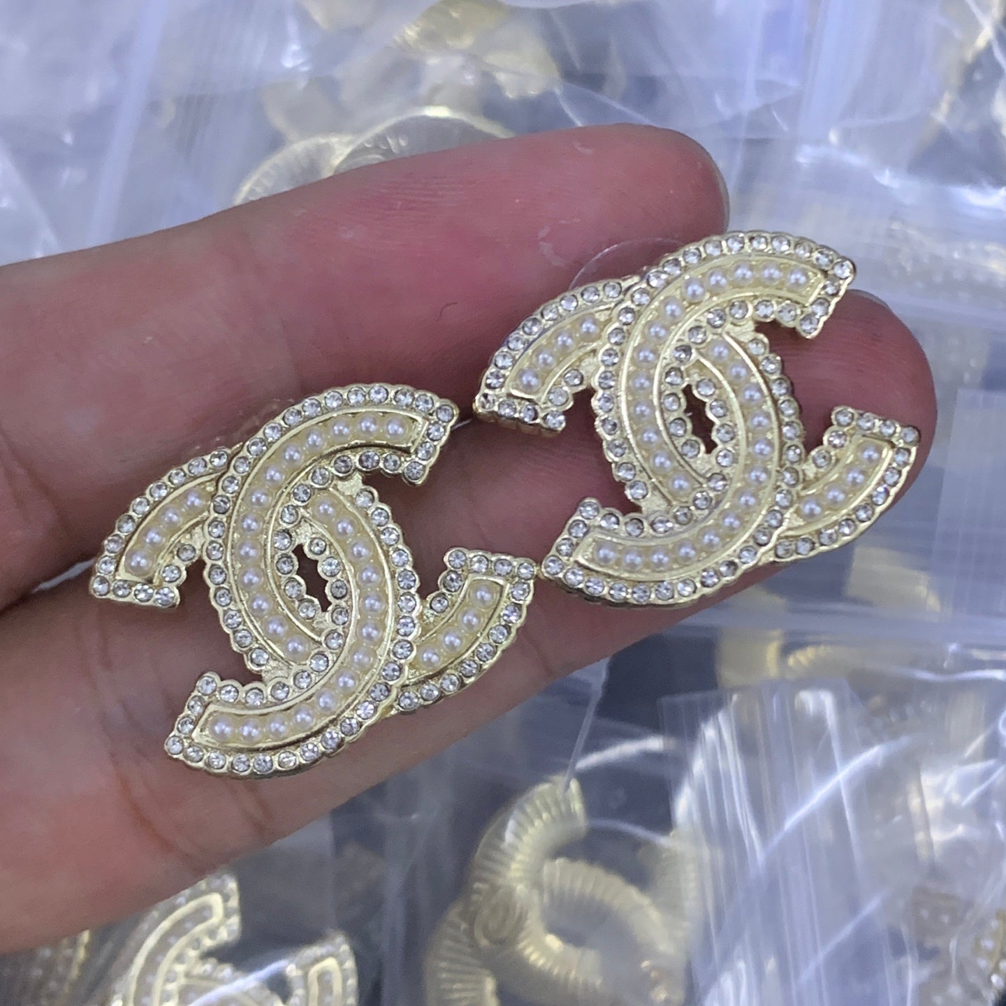 LuxluxHouse Low Price And High Quality Accessories Chanel