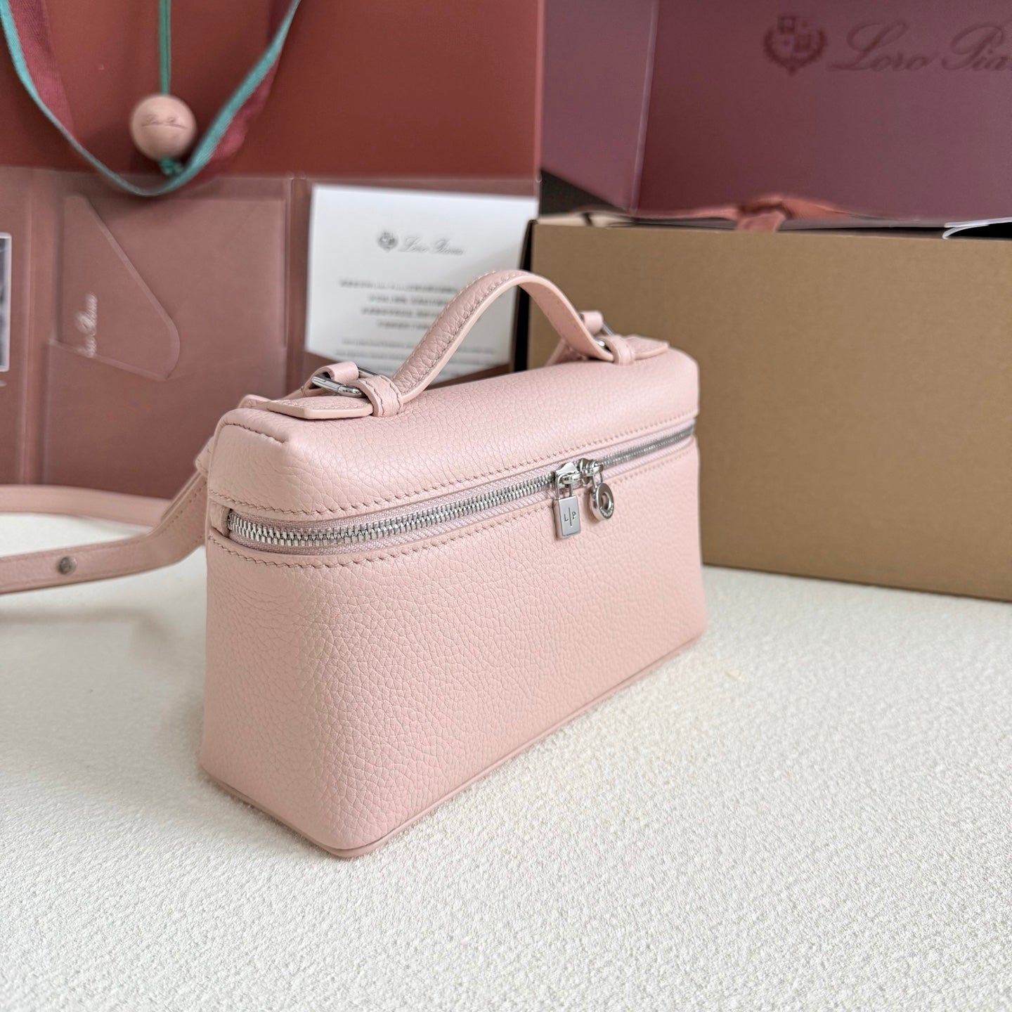 LuxluxHouse Best Quality Bags Loro Piana Women