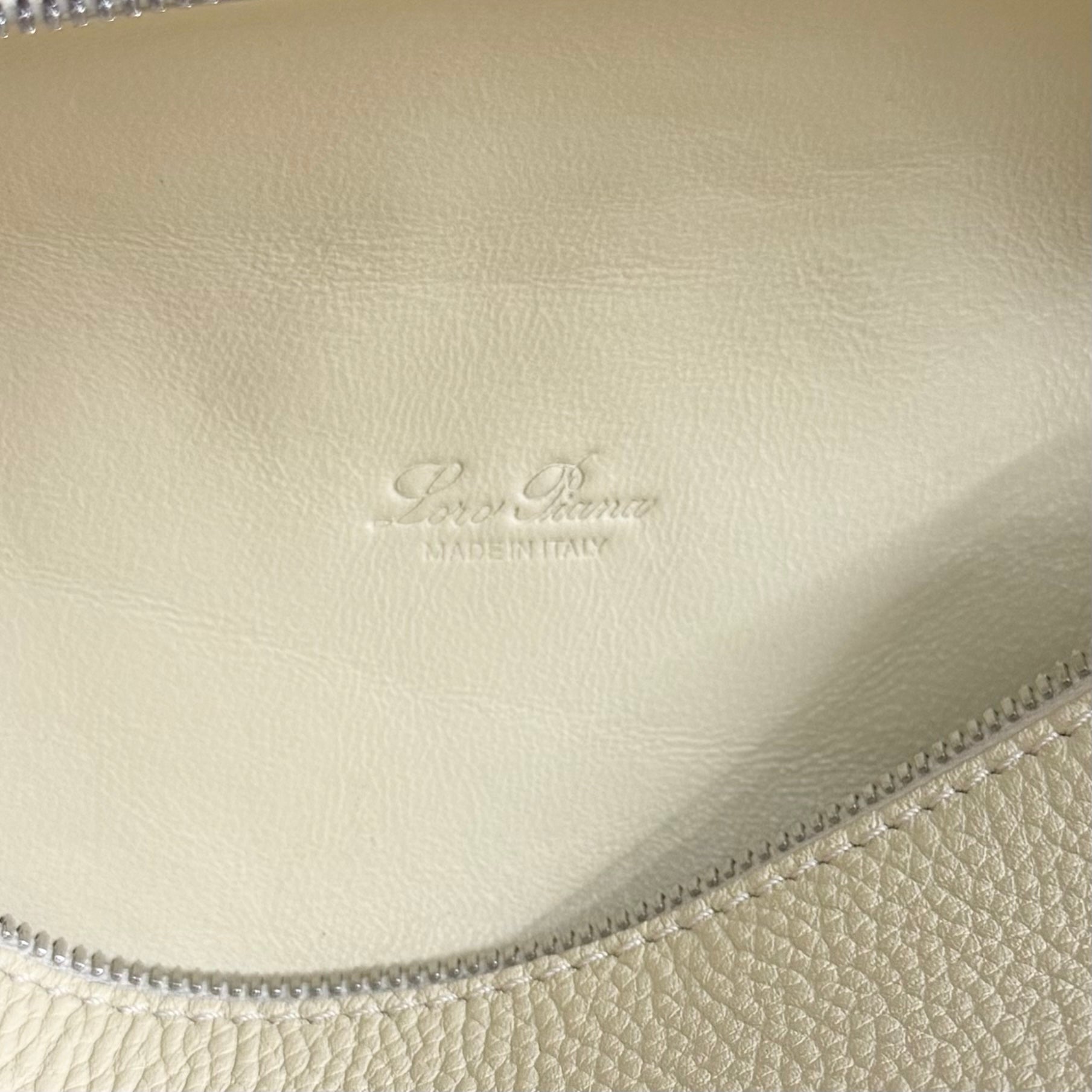 LuxluxHouse Best Quality Bags Loro Piana Women