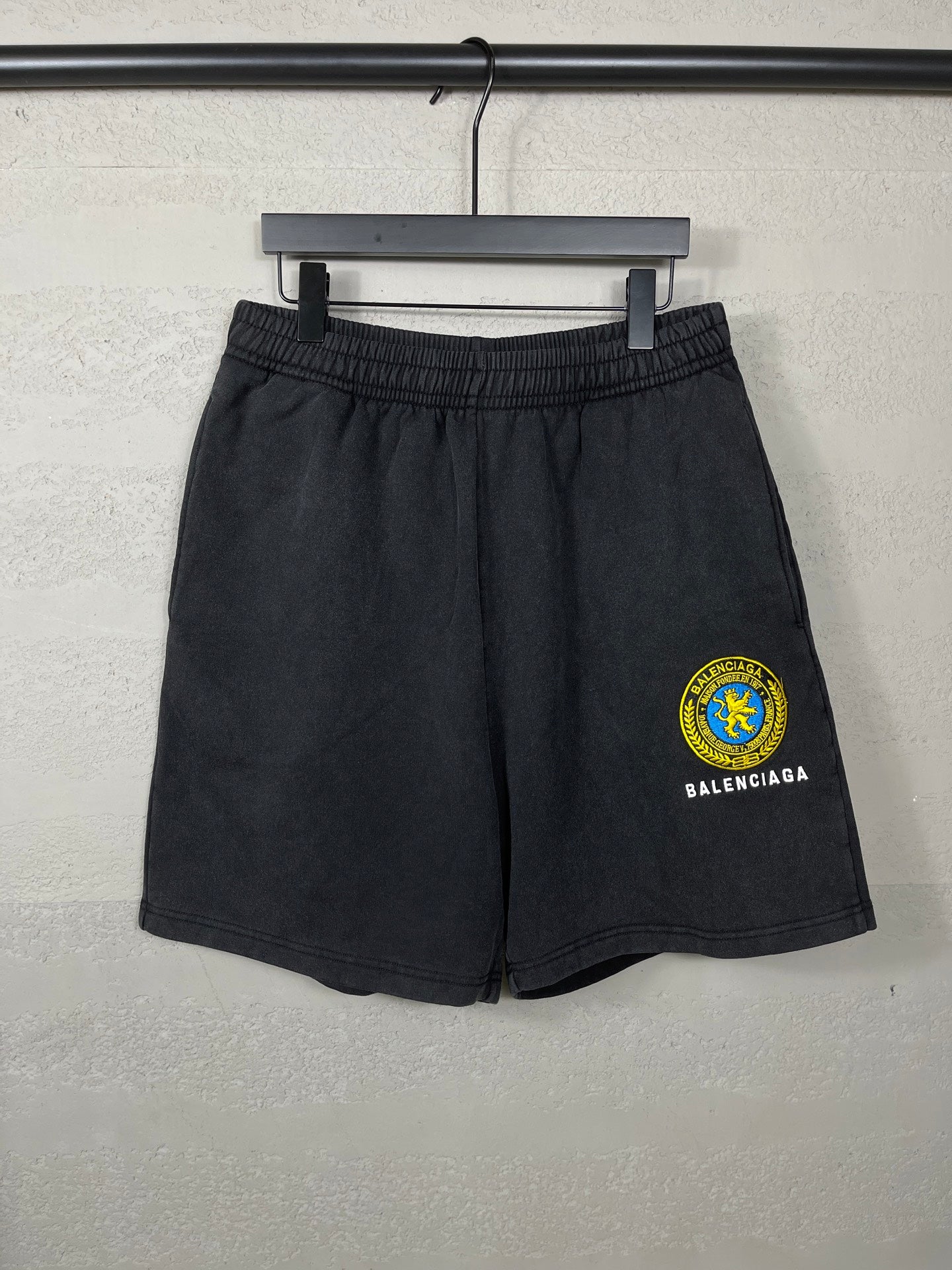 LuxluxHouse Best Quality Clothes Balenciaga Pants