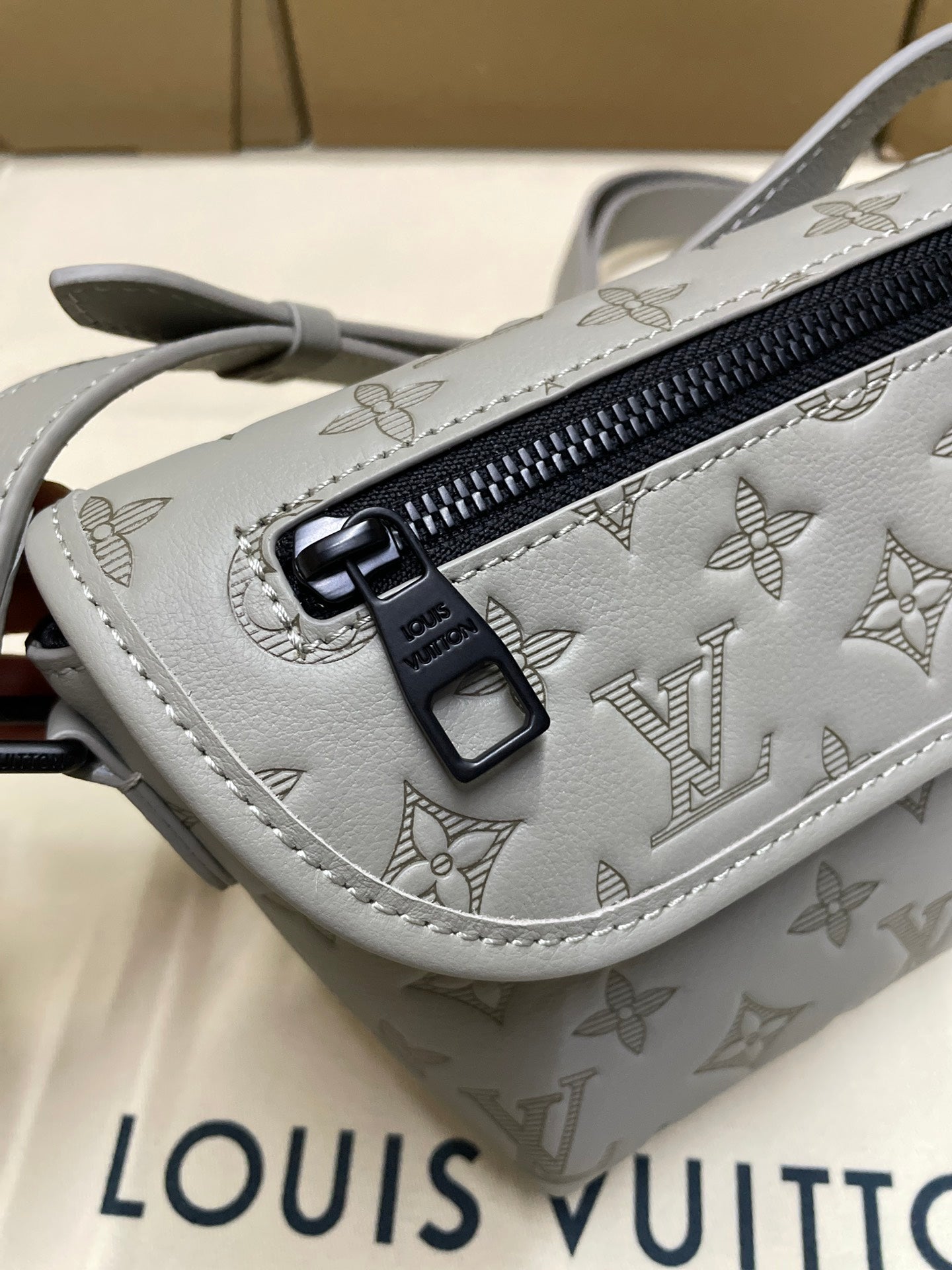 LuxluxHouse Best Quality Bags Louis Vuitton Men
