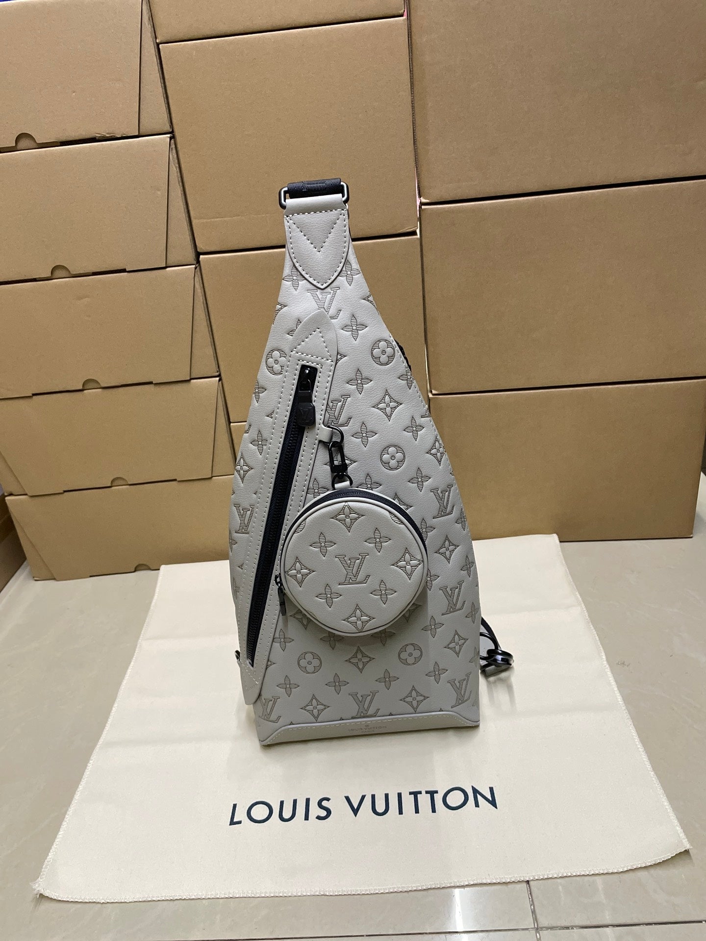 LuxluxHouse Best Quality Bags Louis Vuitton Men
