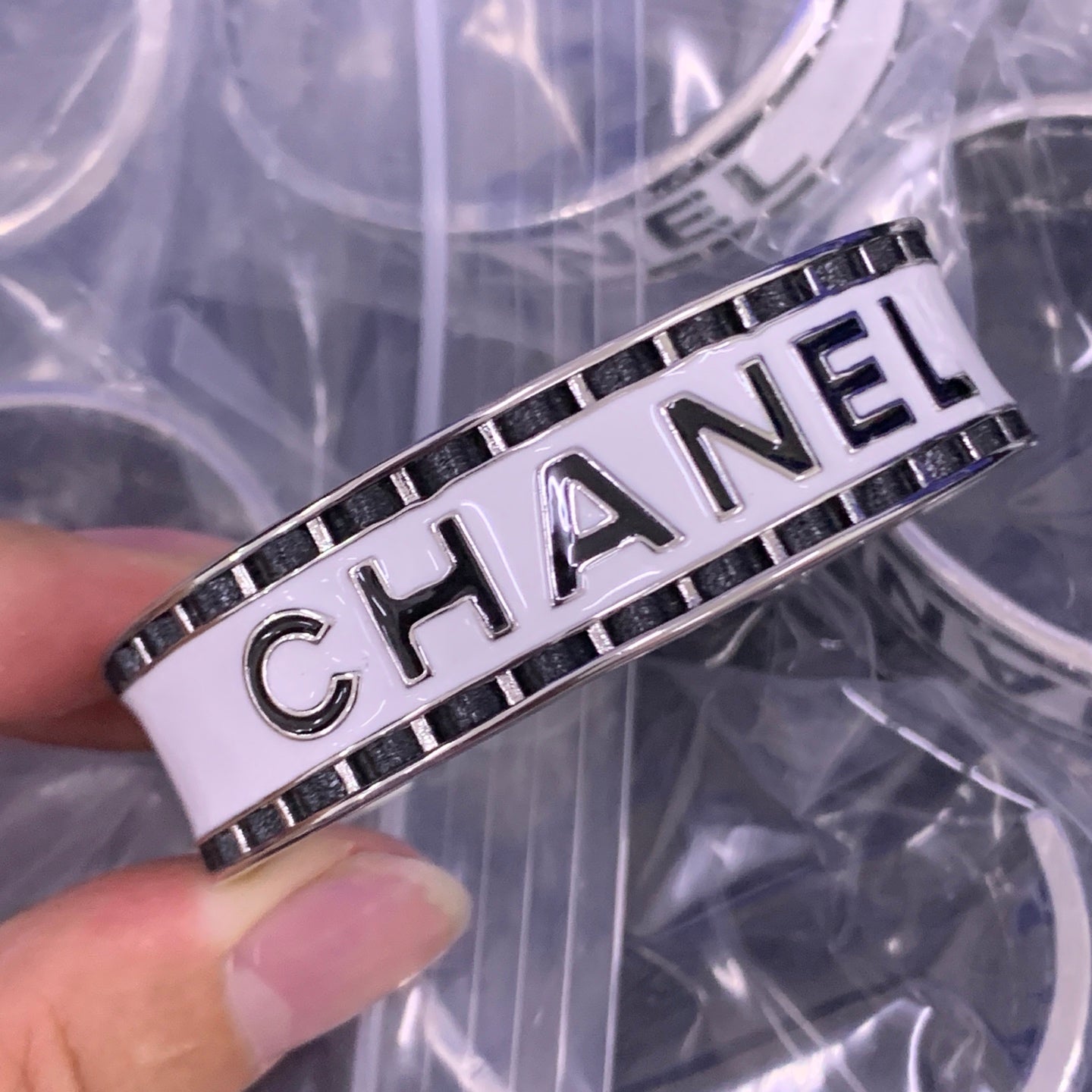 LuxluxHouse Low Price And High Quality Accessories Chanel