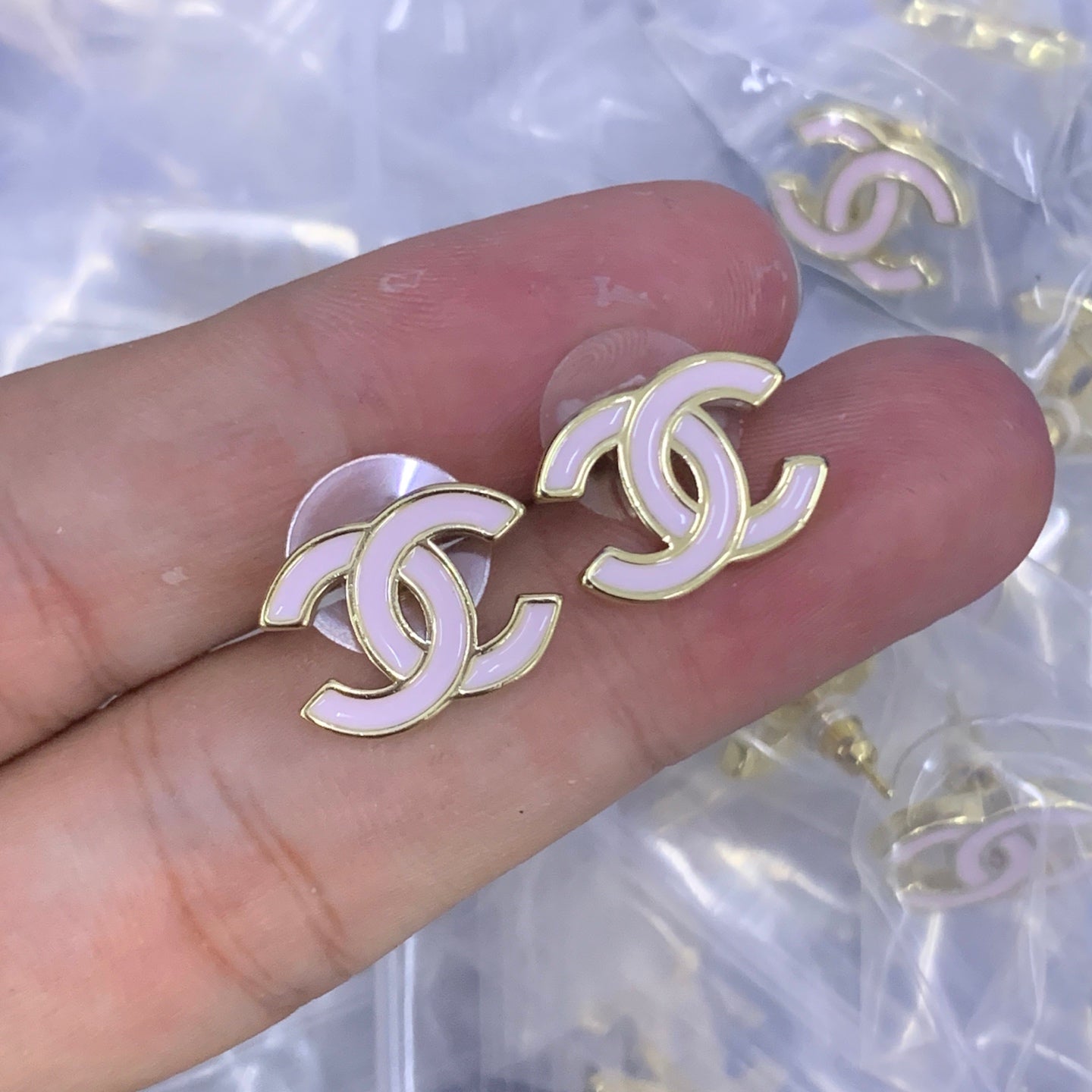 LuxluxHouse Low Price And High Quality Accessories Chanel