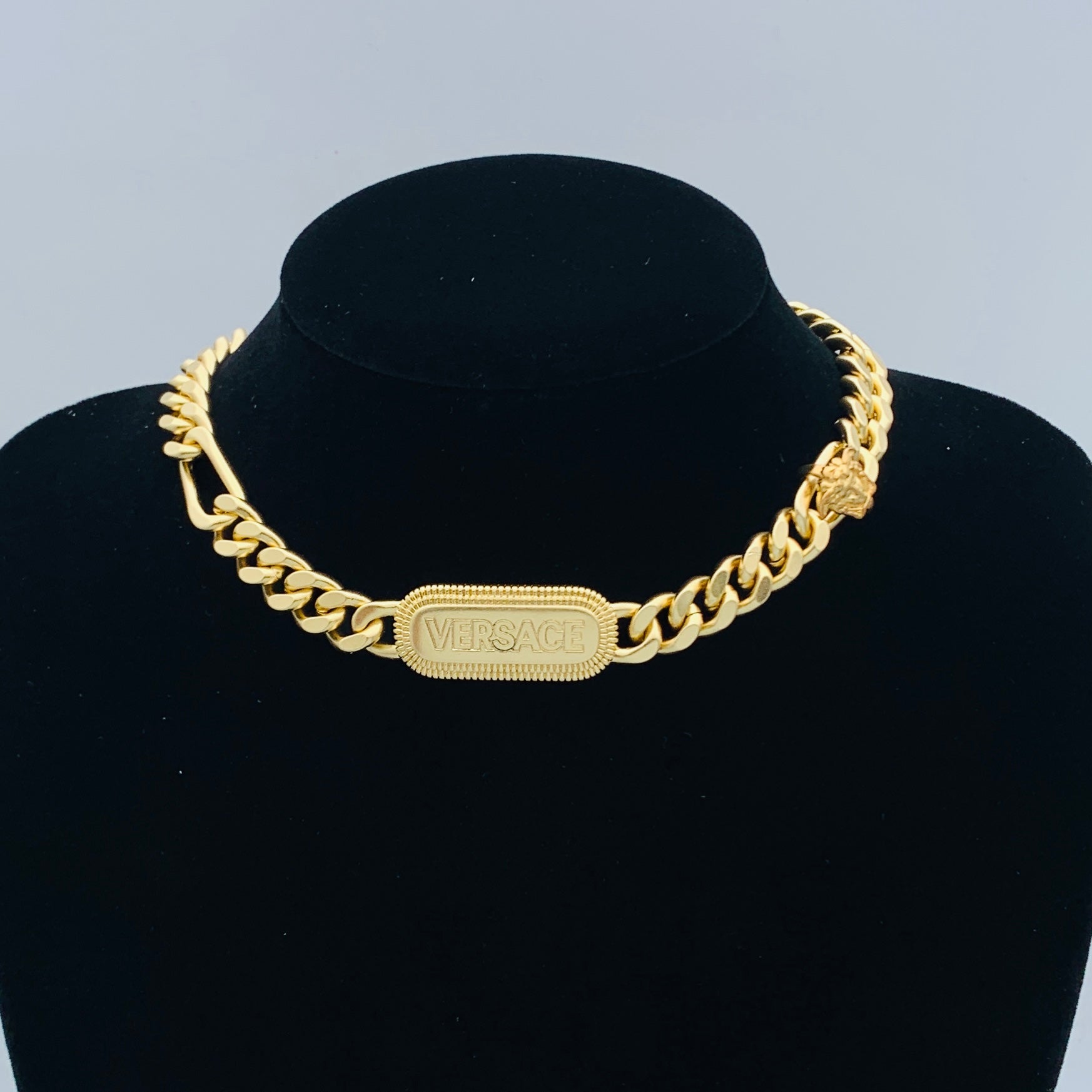 LuxluxHouse Low Price And High Quality Accessories Versace