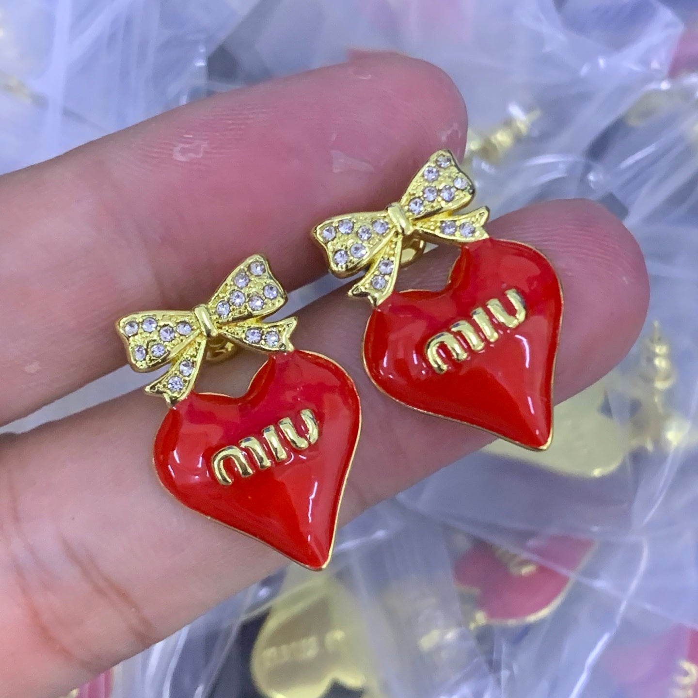 LuxluxHouse Low Price And High Quality Accessories Miu Miu