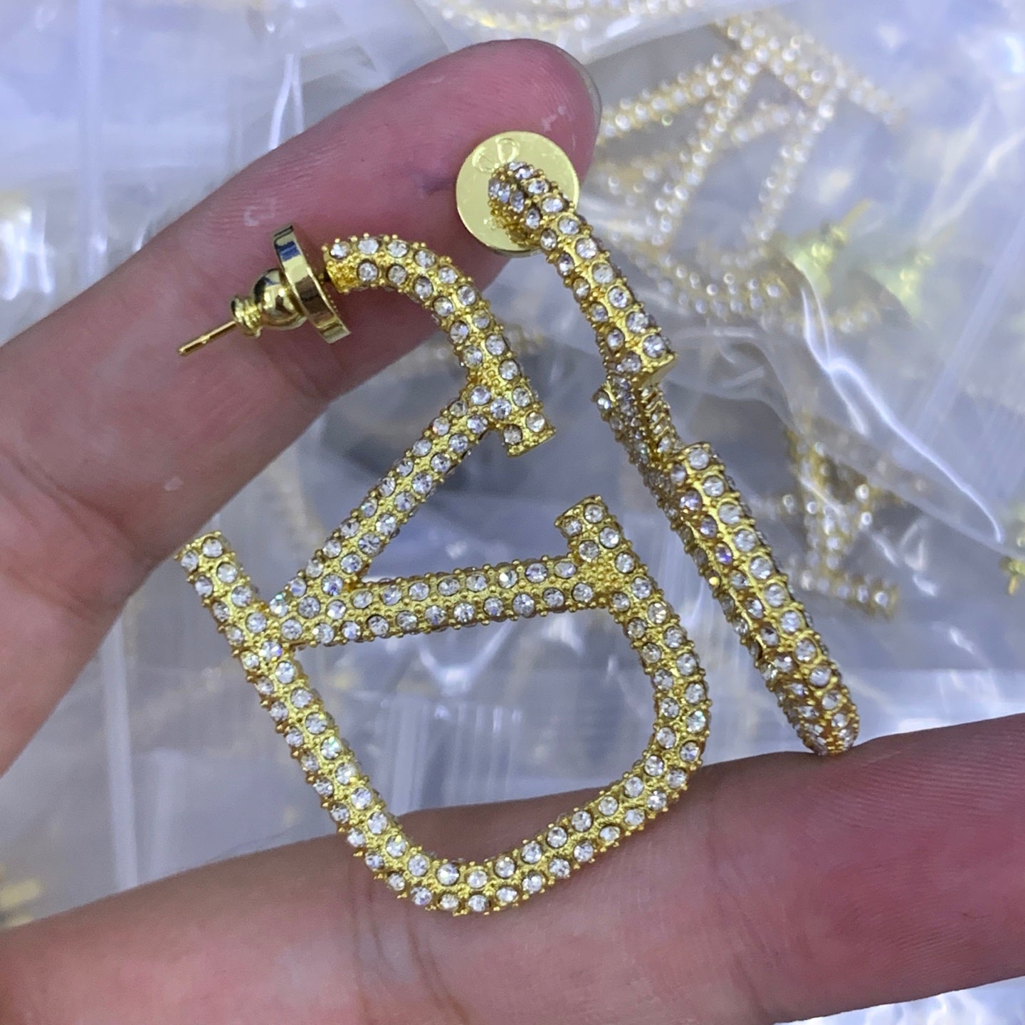 LuxluxHouse Low Price And High Quality Accessories Valentino