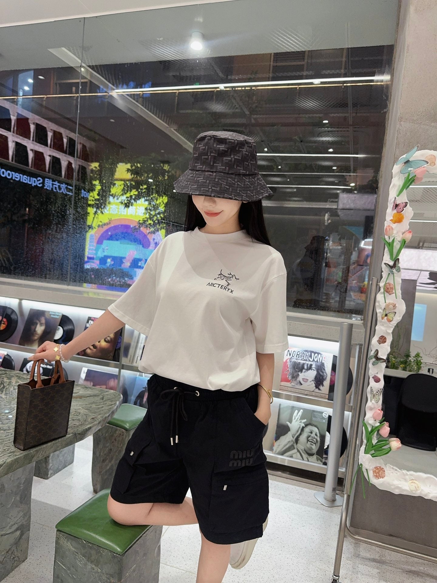 LuxluxHouse Best Quality Clothes Miu Miu Pants