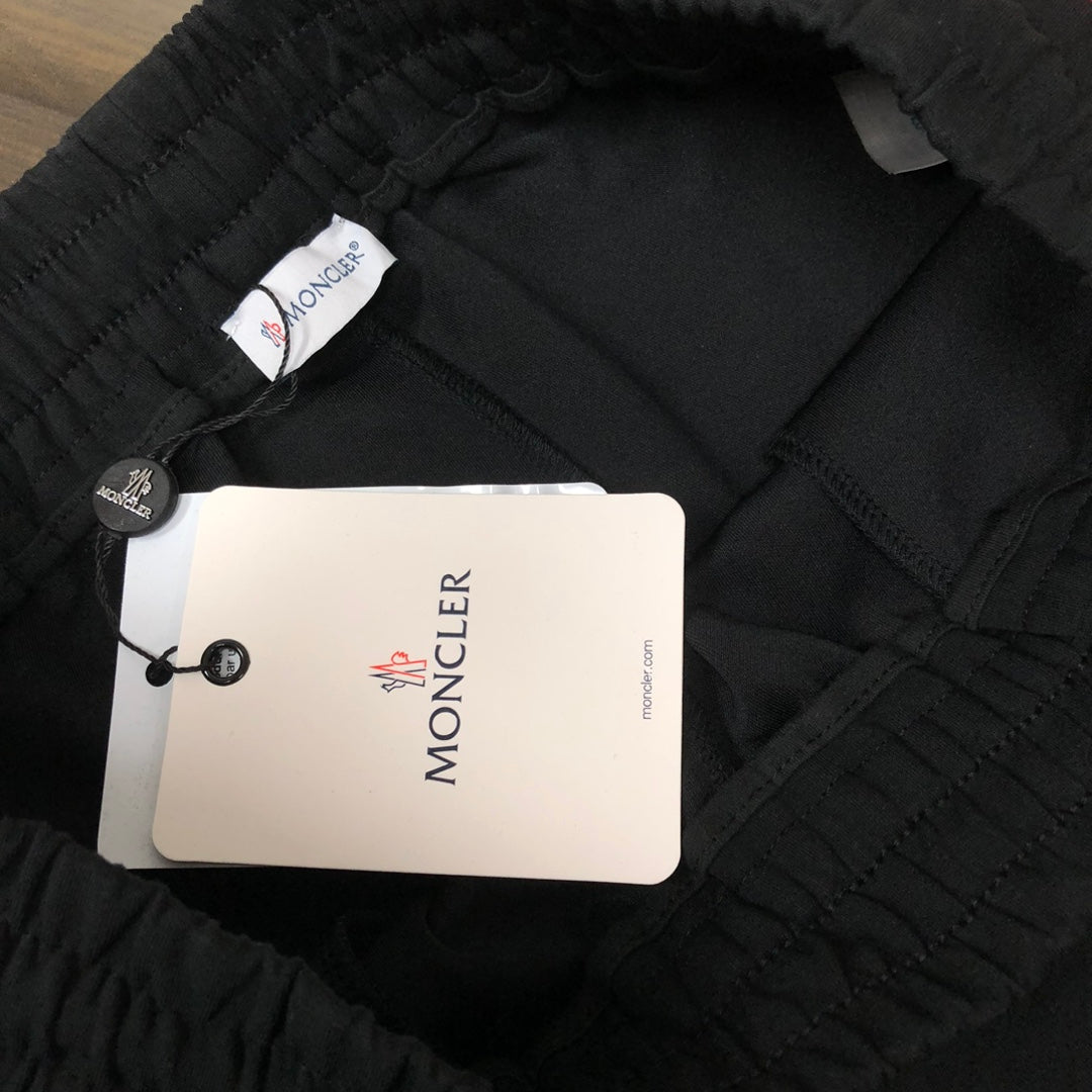 LuxluxHouse Best Quality Clothes Pants Moncler