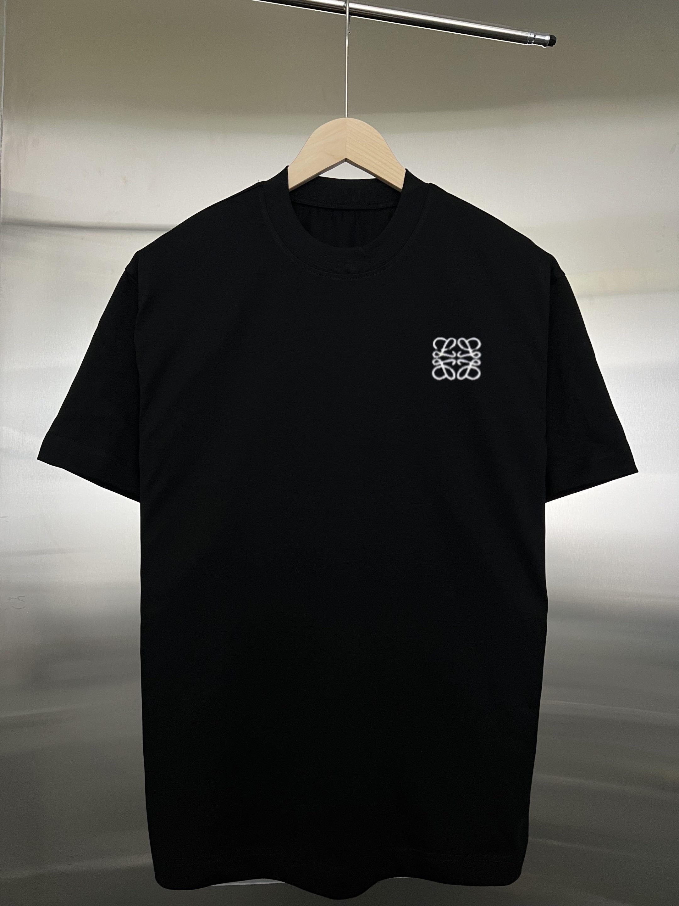 LuxluxHouse Best Quality Clothes T-shirt Loewe
