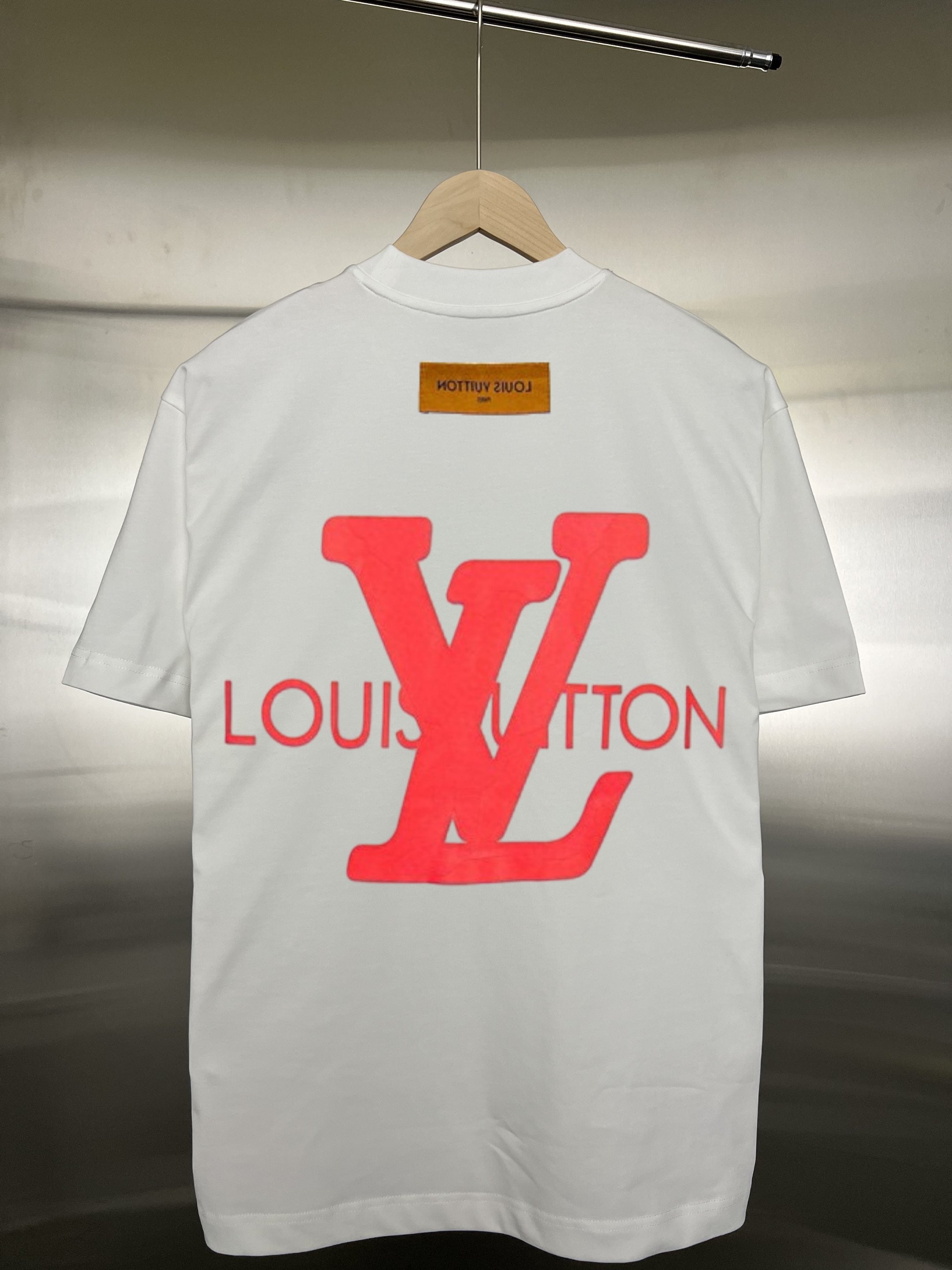 LuxluxHouse Best Quality Clothes T-shirt Louis Vuitton