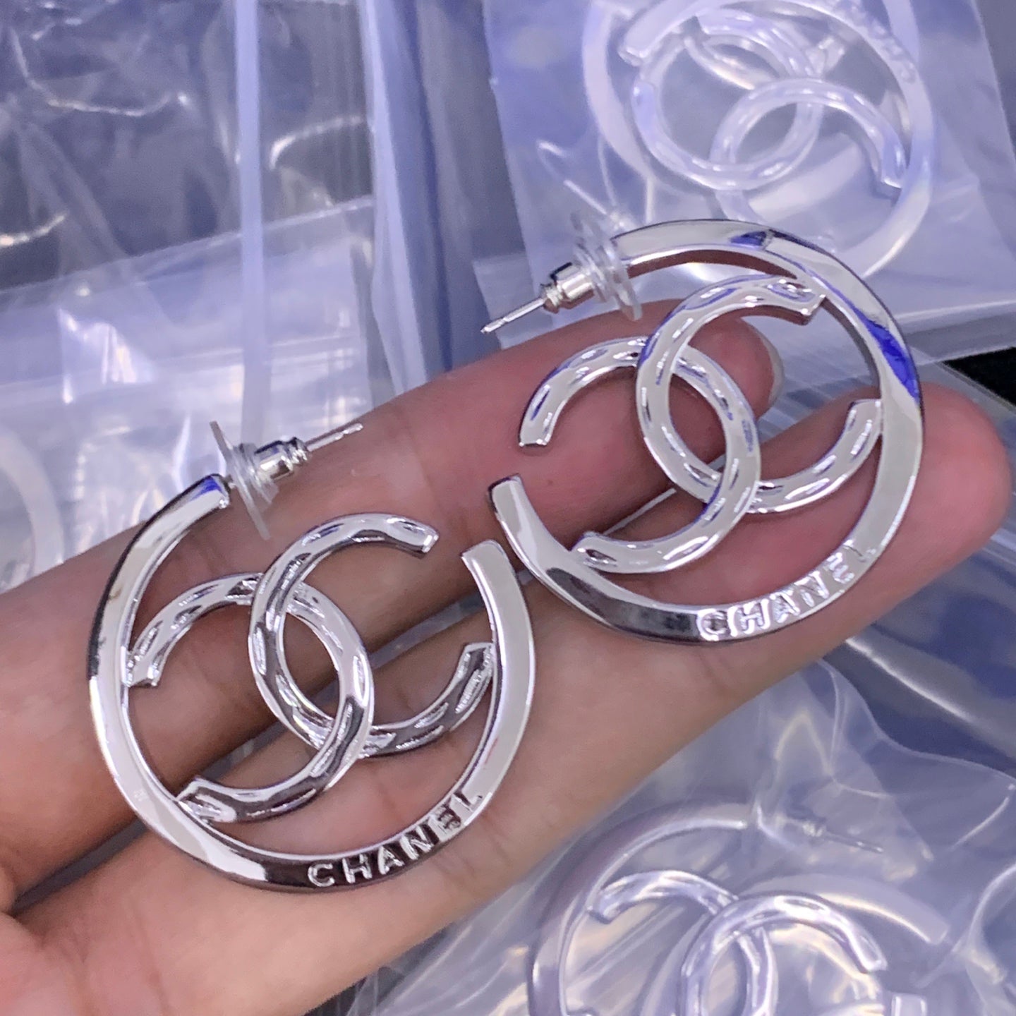 LuxluxHouse Low Price And High Quality Accessories Chanel