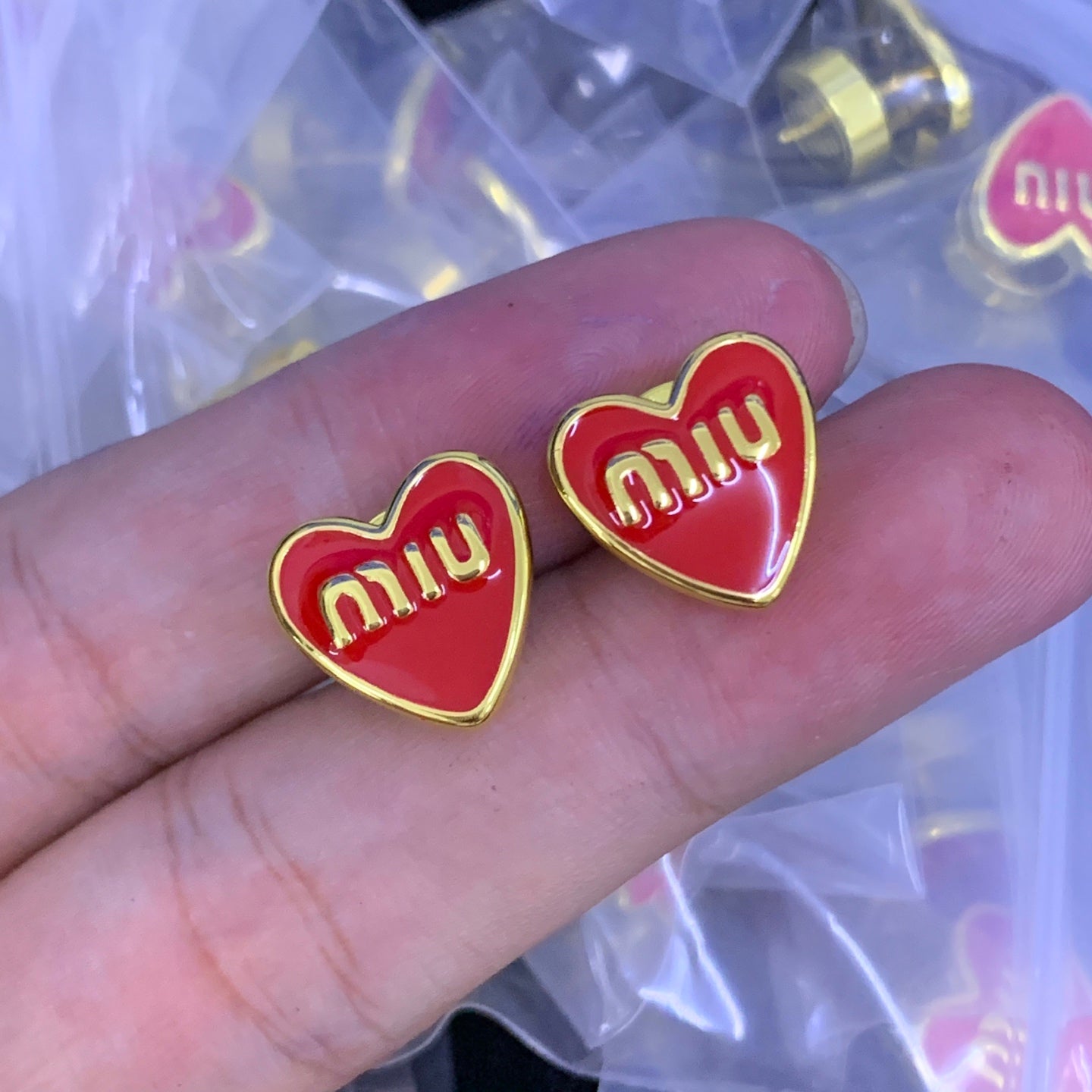 LuxluxHouse Low Price And High Quality Accessories Miu Miu