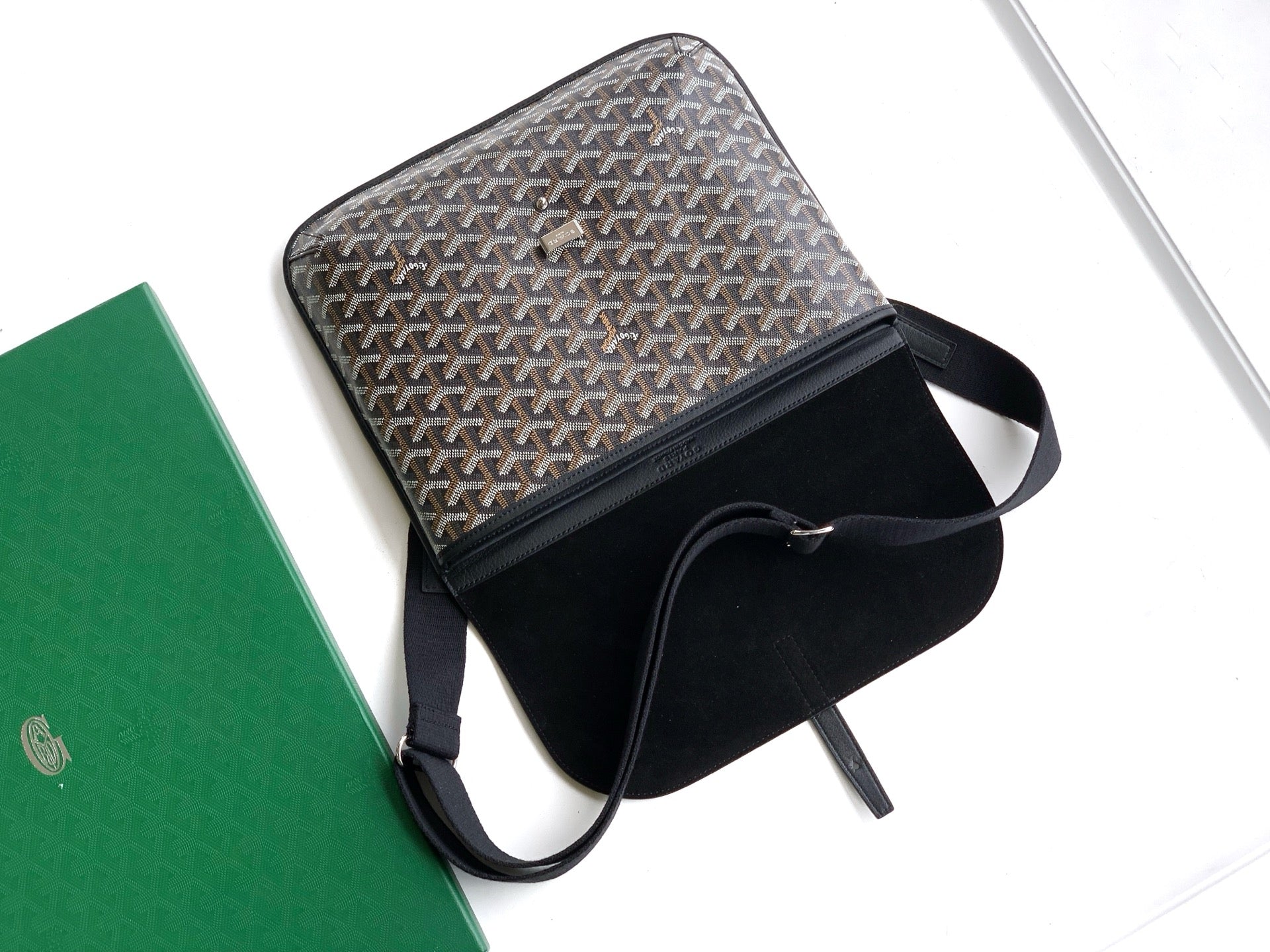LuxluxHouse Best Quality Bags Goyard