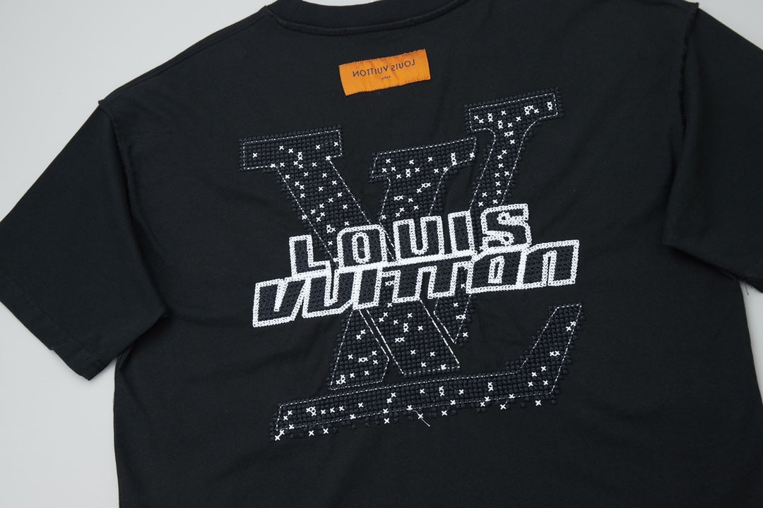LuxluxHouse Best Quality Clothes T-shirt Louis Vuitton