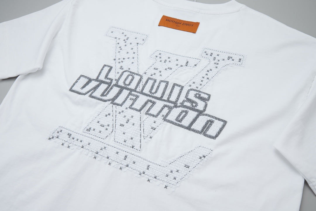 LuxluxHouse Best Quality Clothes T-shirt Louis Vuitton