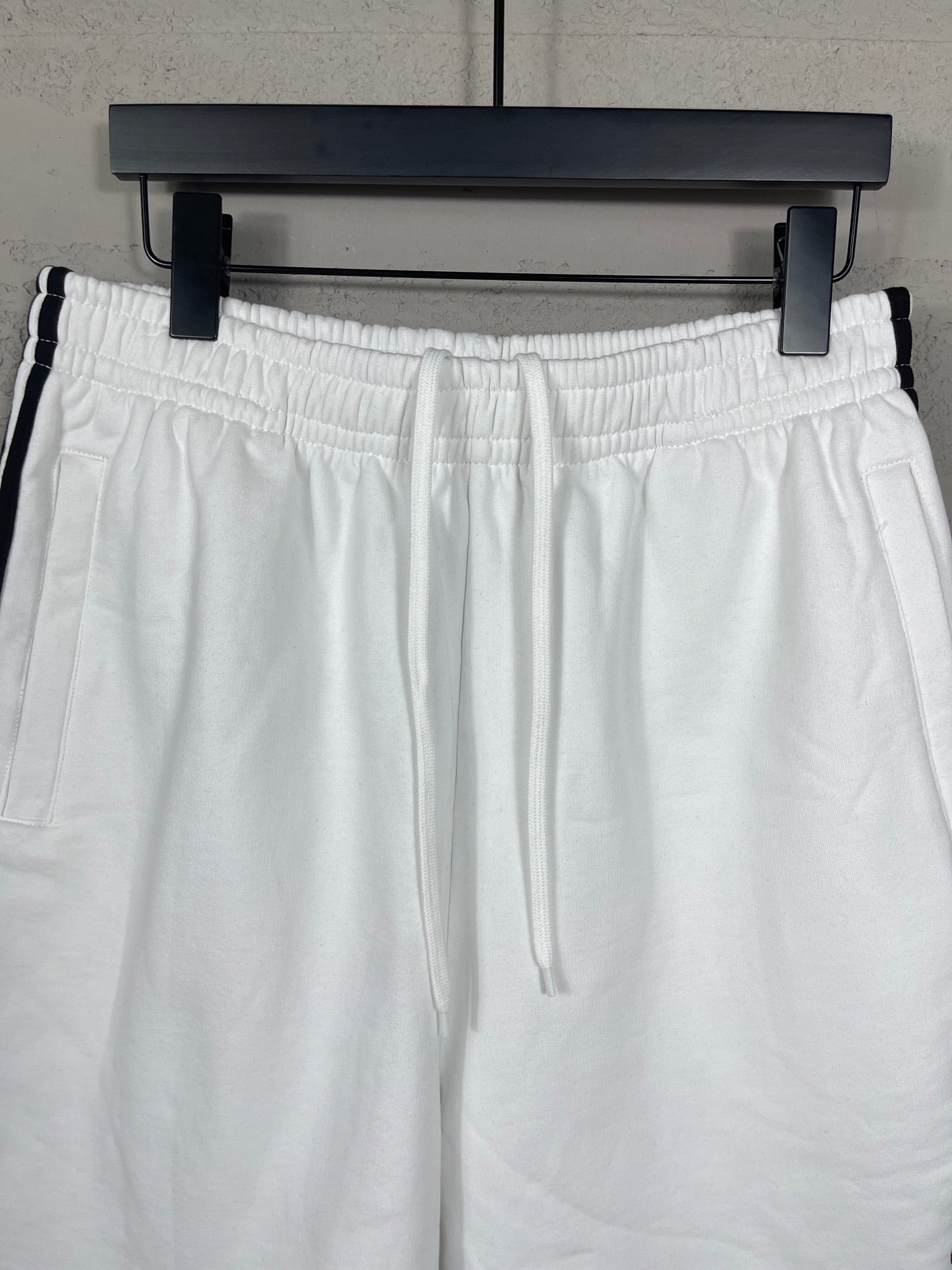 LuxluxHouse Best Quality Clothes Balenciaga Pants