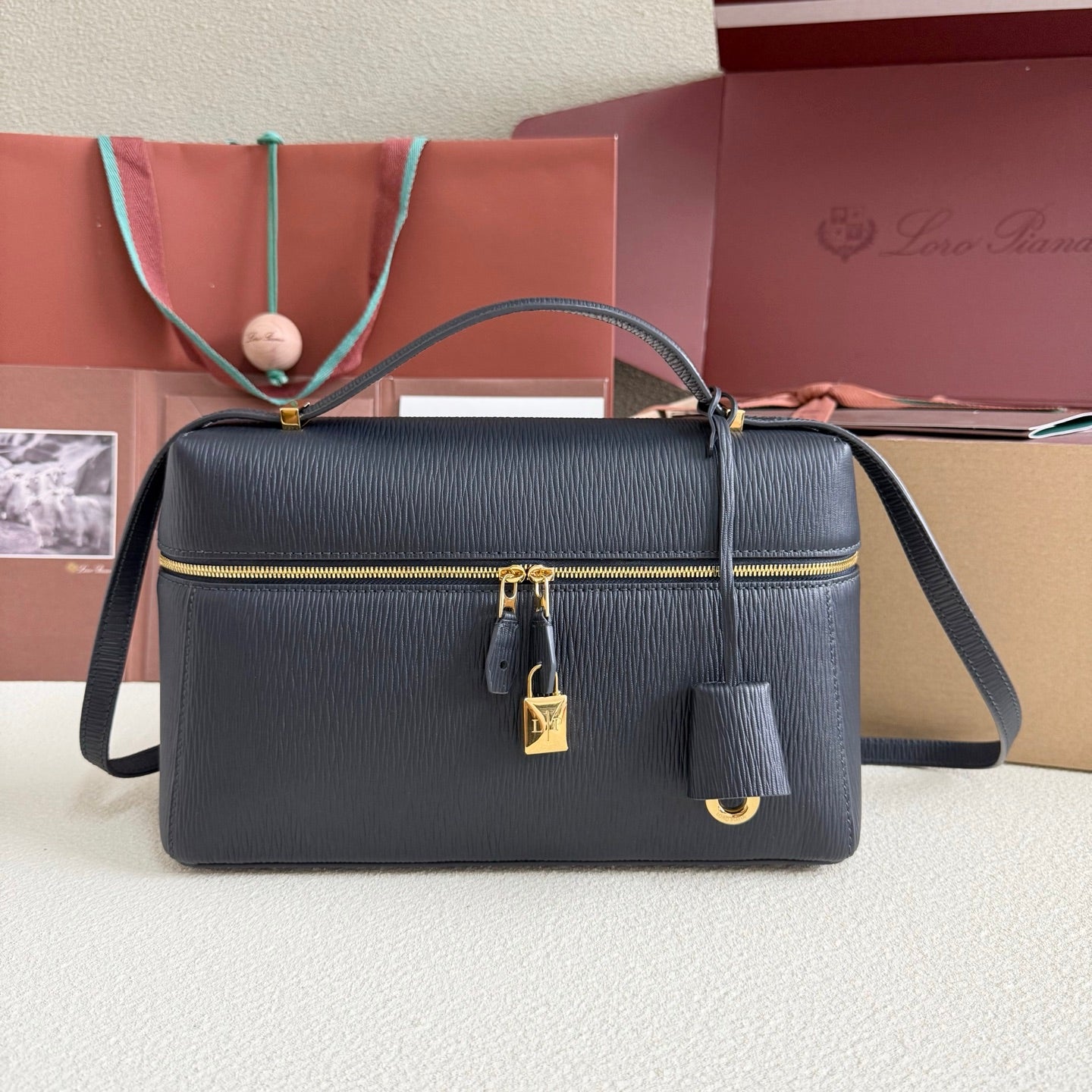 LuxluxHouse Best Quality Bags Loro Piana Women