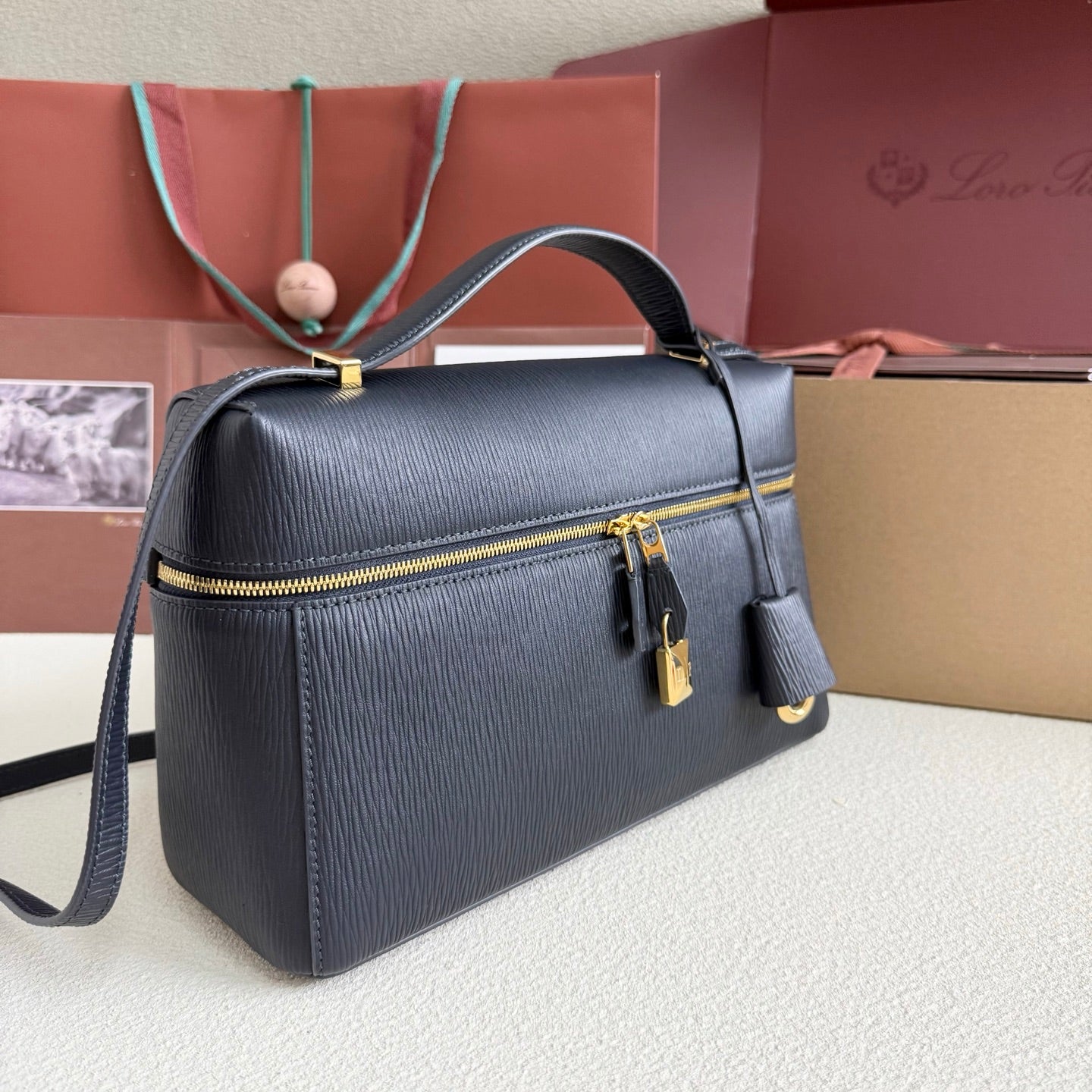 LuxluxHouse Best Quality Bags Loro Piana Women