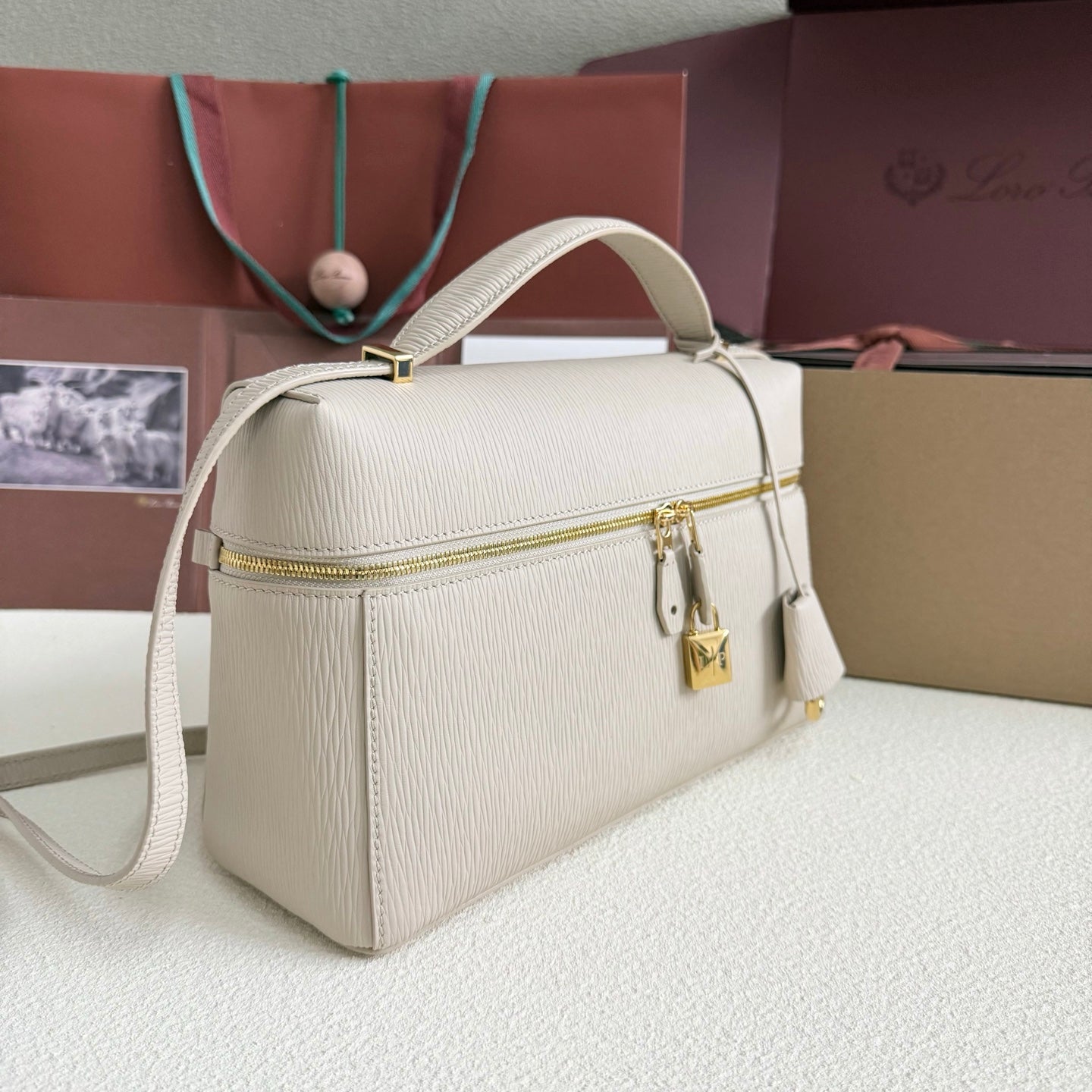 LuxluxHouse Best Quality Bags Loro Piana Women