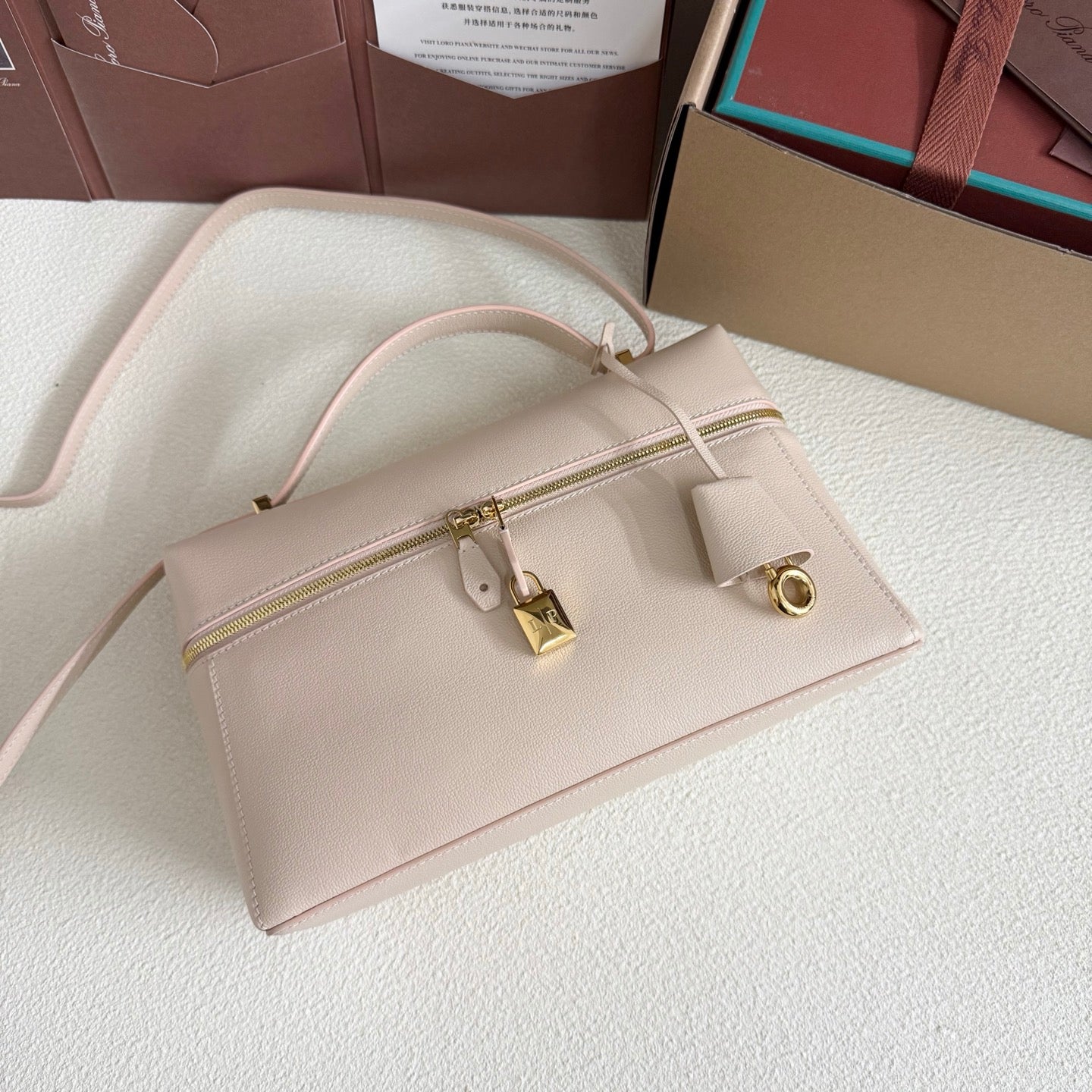 LuxluxHouse Best Quality Bags Loro Piana Women