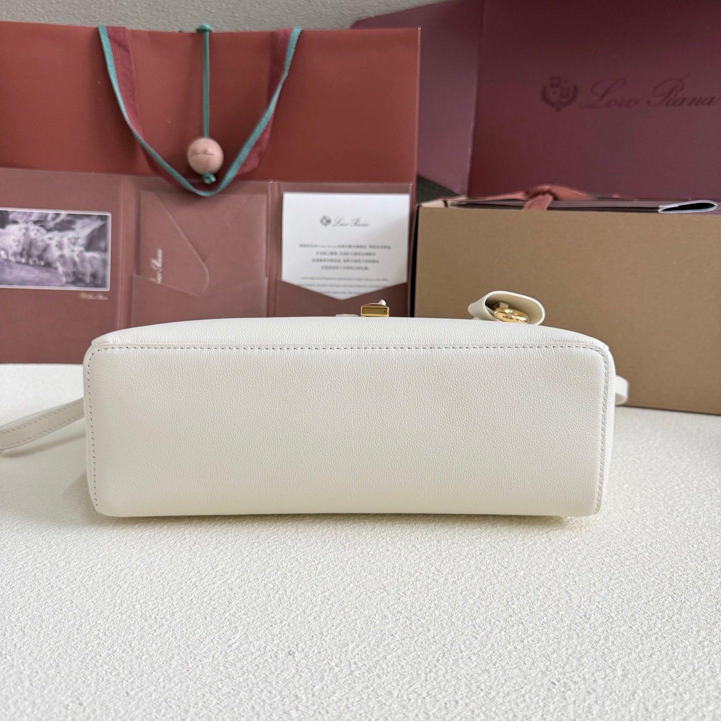 LuxluxHouse Best Quality Bags Loro Piana Women