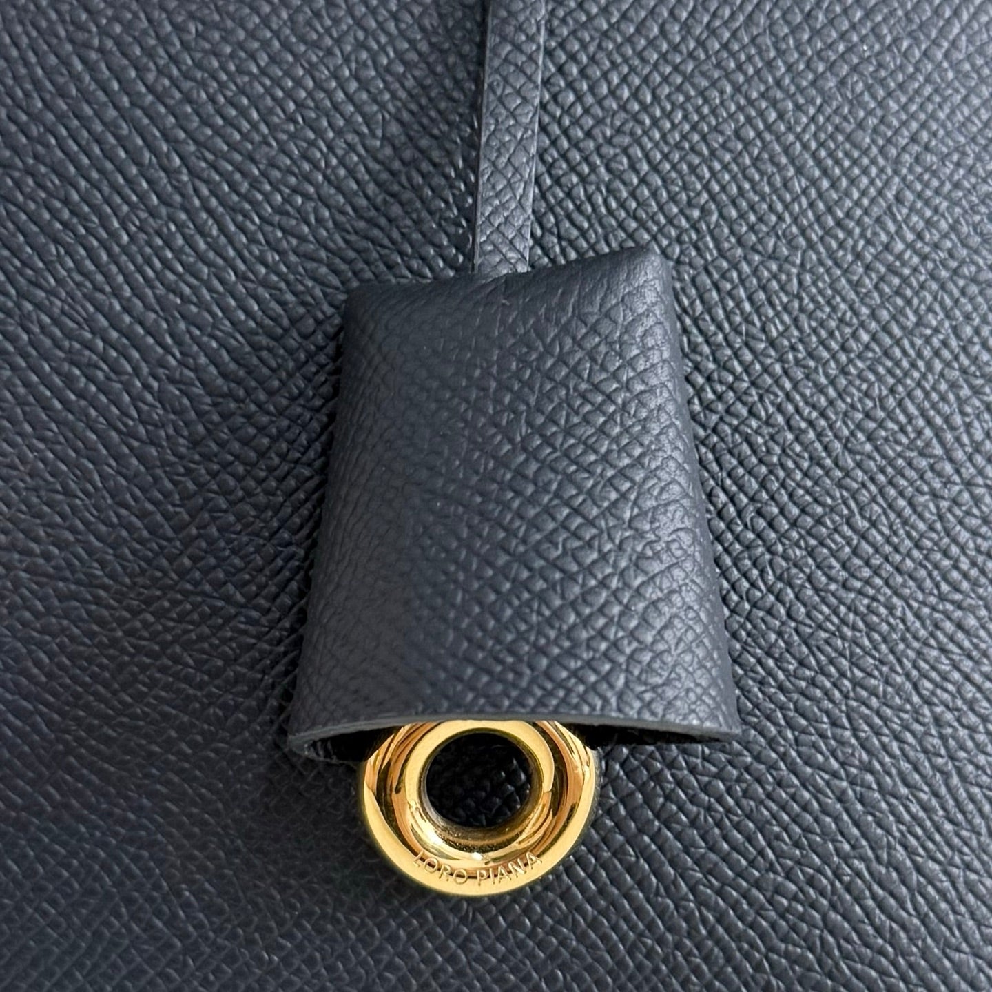 LuxluxHouse Best Quality Bags Loro Piana Women