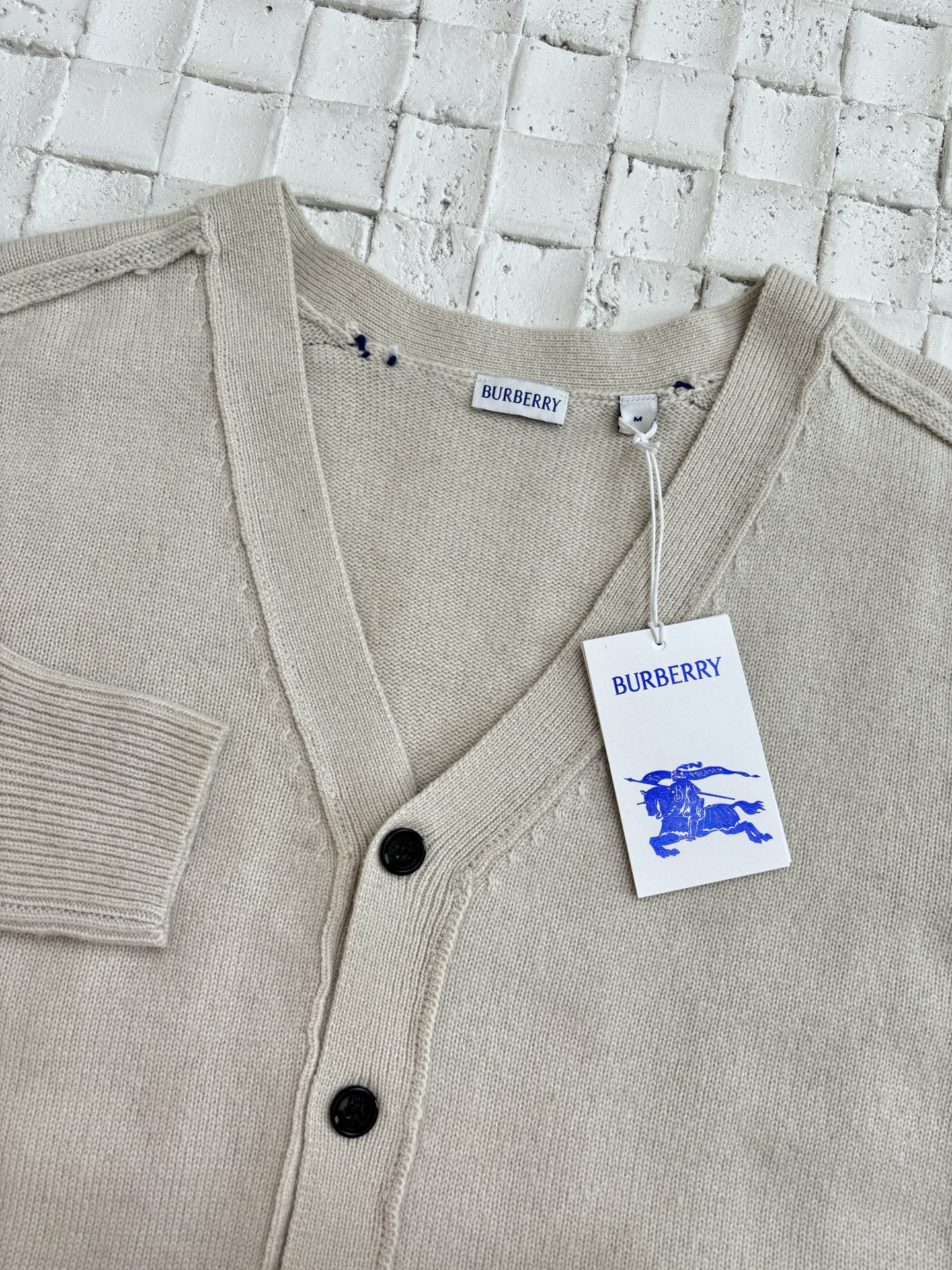 LuxluxHouse Best Quality Clothes Burberry Hoodie & Sweater
