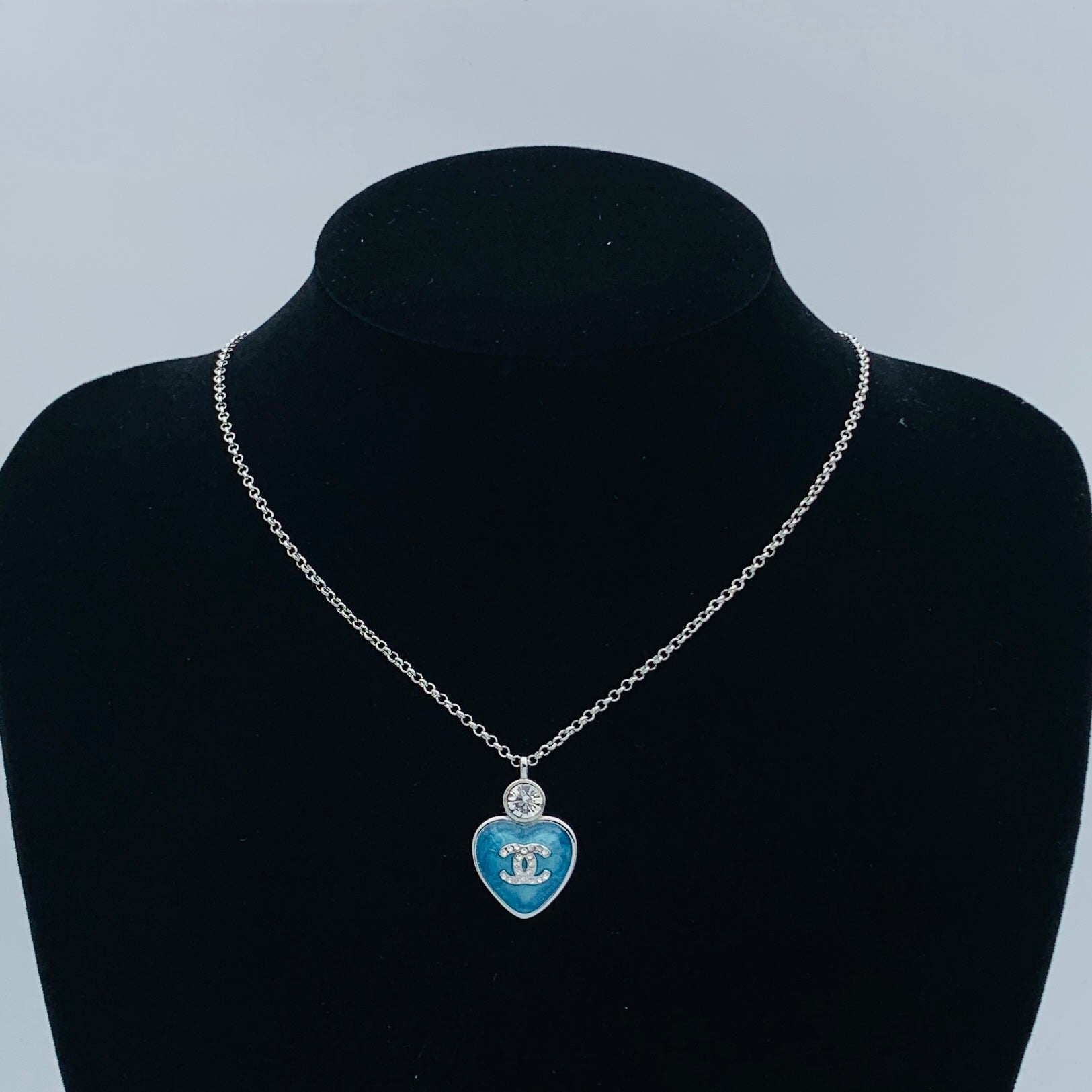 LuxluxHouse Low Price And High Quality Accessories Chanel