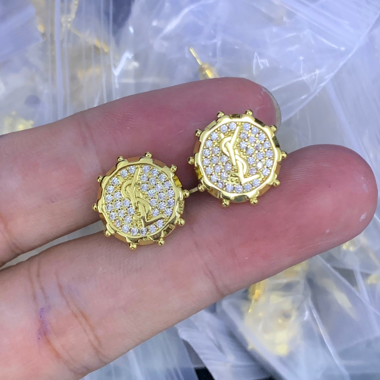 LuxluxHouse Low Price And High Quality Accessories YSL