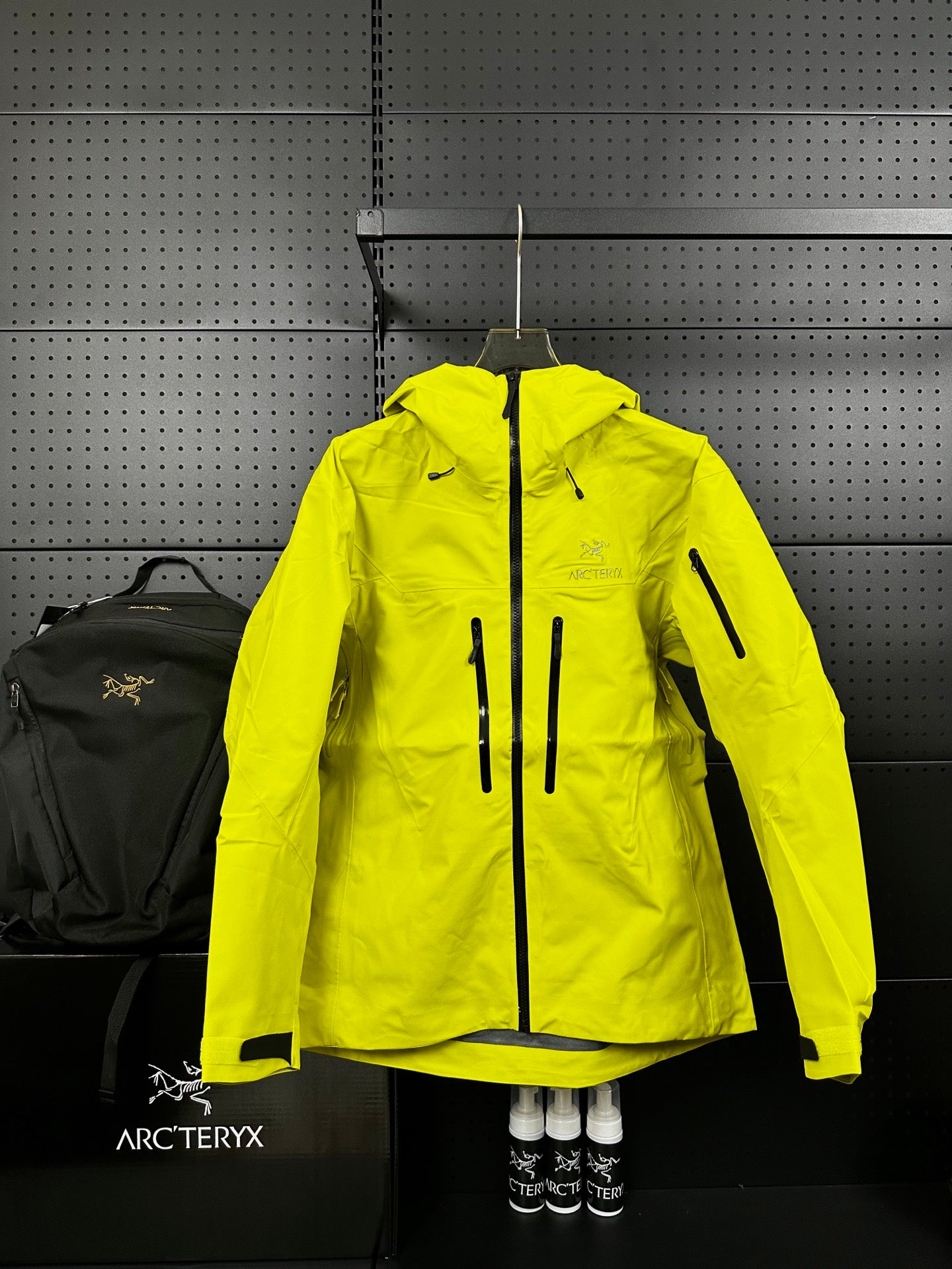 LuxluxHouse Best Quality Clothes Coats & Jackets Arcteryx