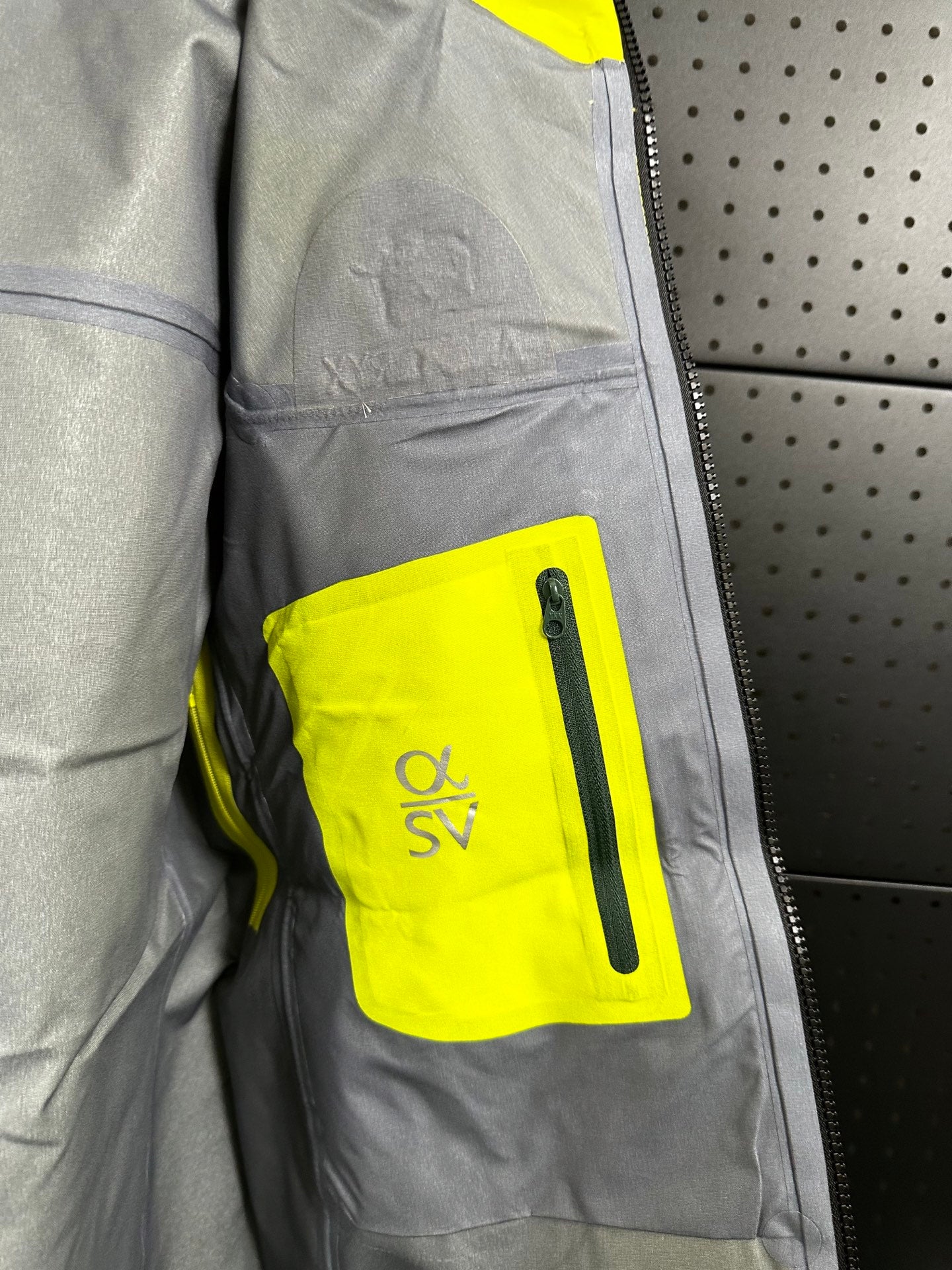 LuxluxHouse Best Quality Clothes Coats & Jackets Arcteryx