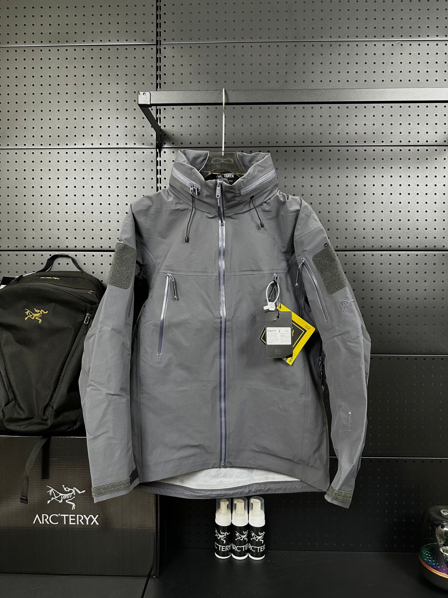 LuxluxHouse Best Quality Clothes Coats & Jackets Arcteryx