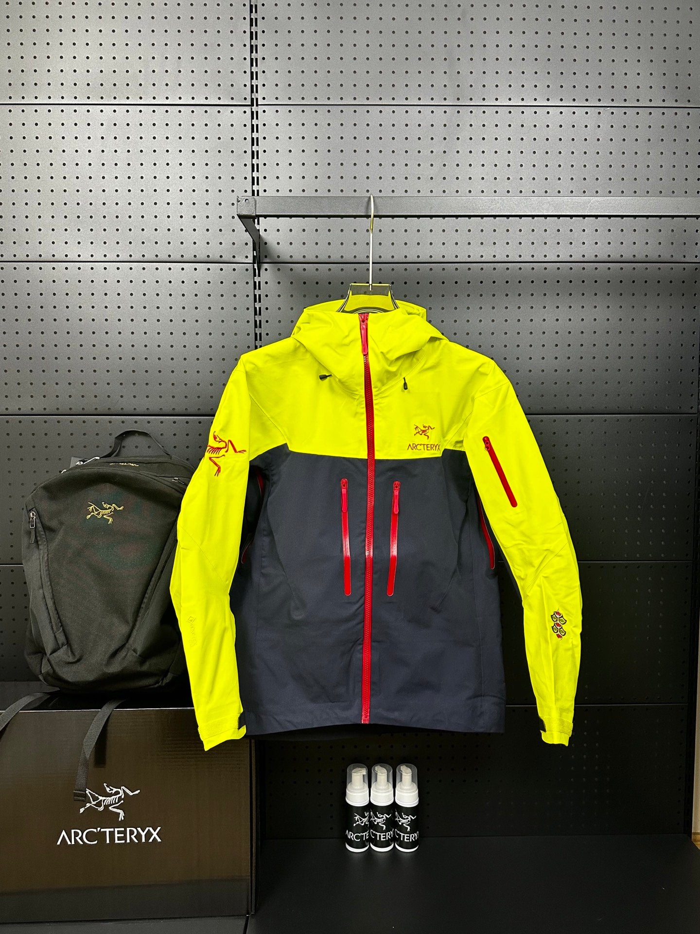 LuxluxHouse Best Quality Clothes Coats & Jackets Arcteryx