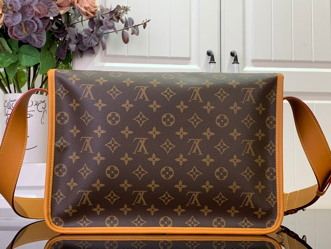 LuxluxHouse Best Quality Bags Louis Vuitton Men