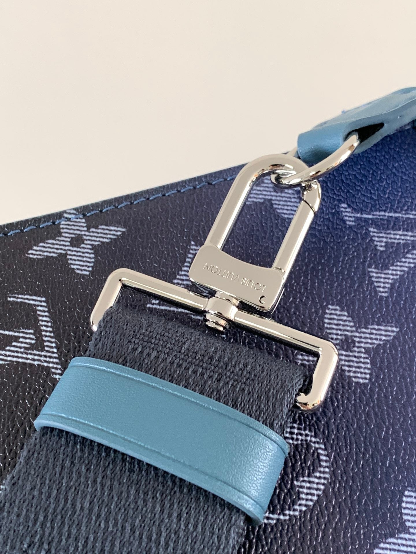 LuxluxHouse Best Quality Bags Louis Vuitton Men
