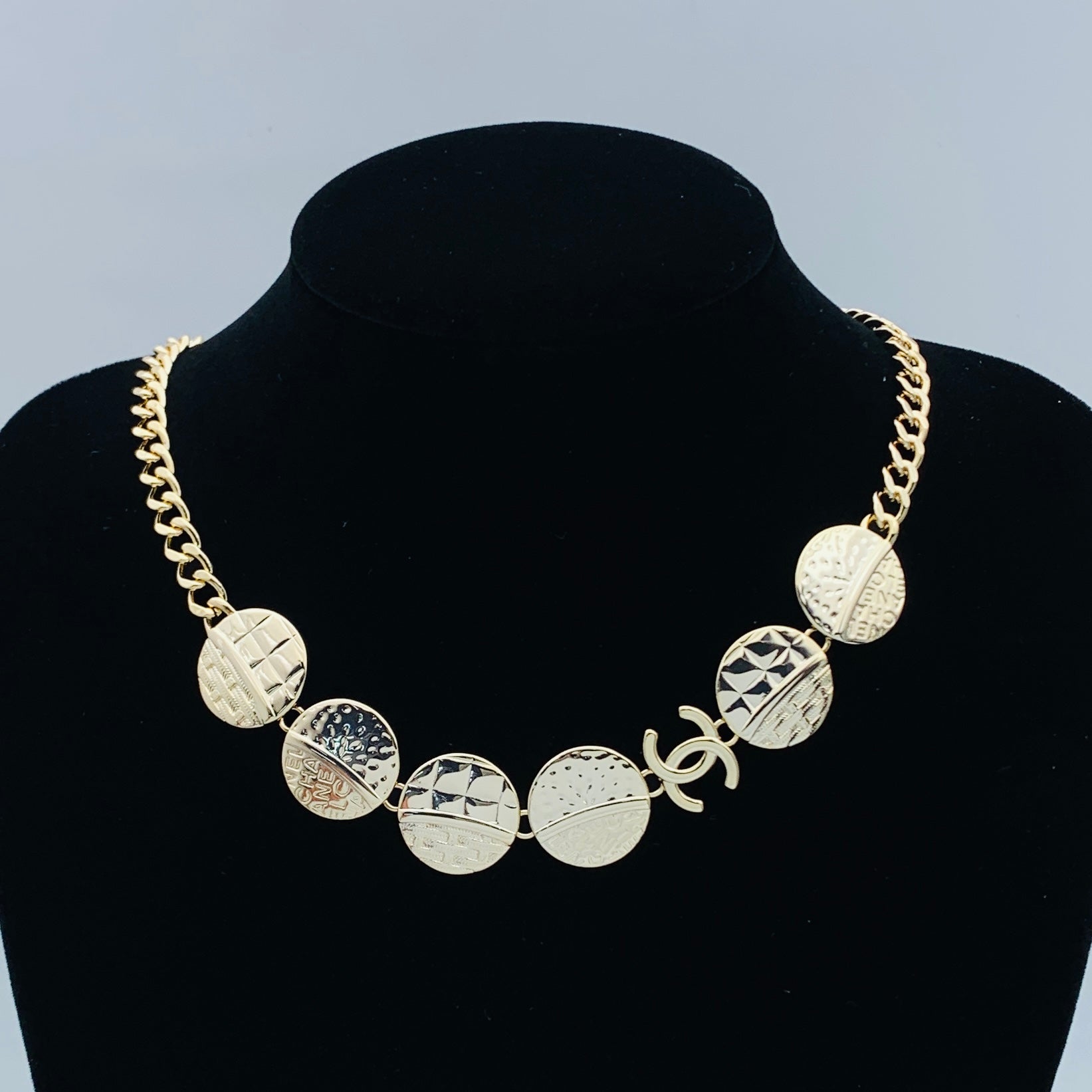 LuxluxHouse Low Price And High Quality Accessories Chanel