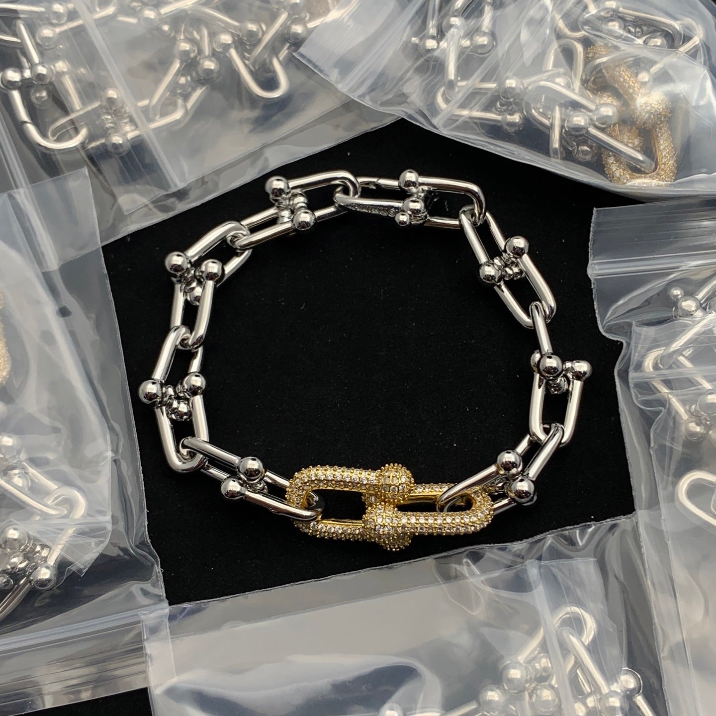 LuxluxHouse Low Price And High Quality Accessories Tiffany