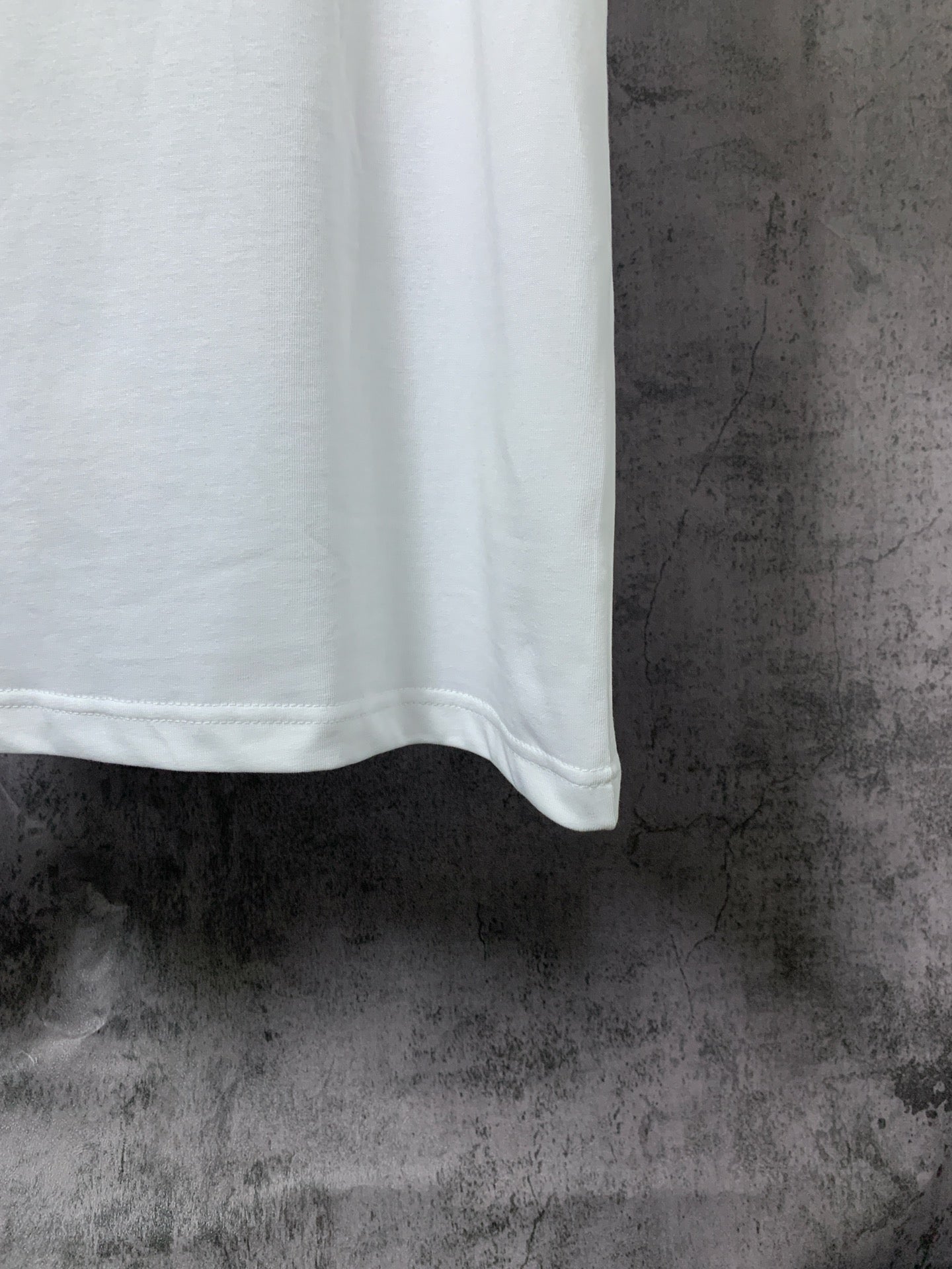 LuxluxHouse Best Quality Clothes T-shirt Loewe