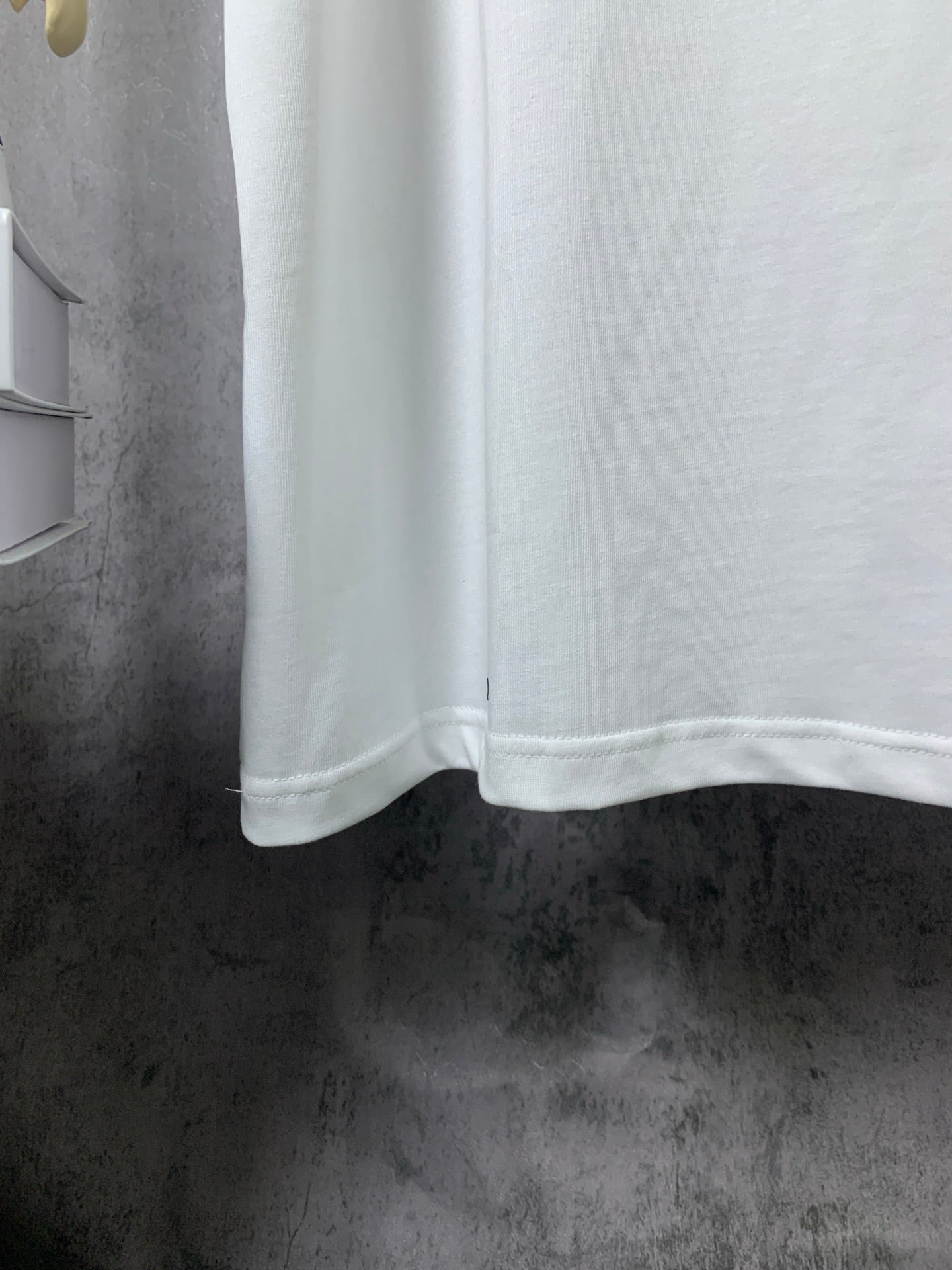 LuxluxHouse Best Quality Clothes T-shirt Loewe