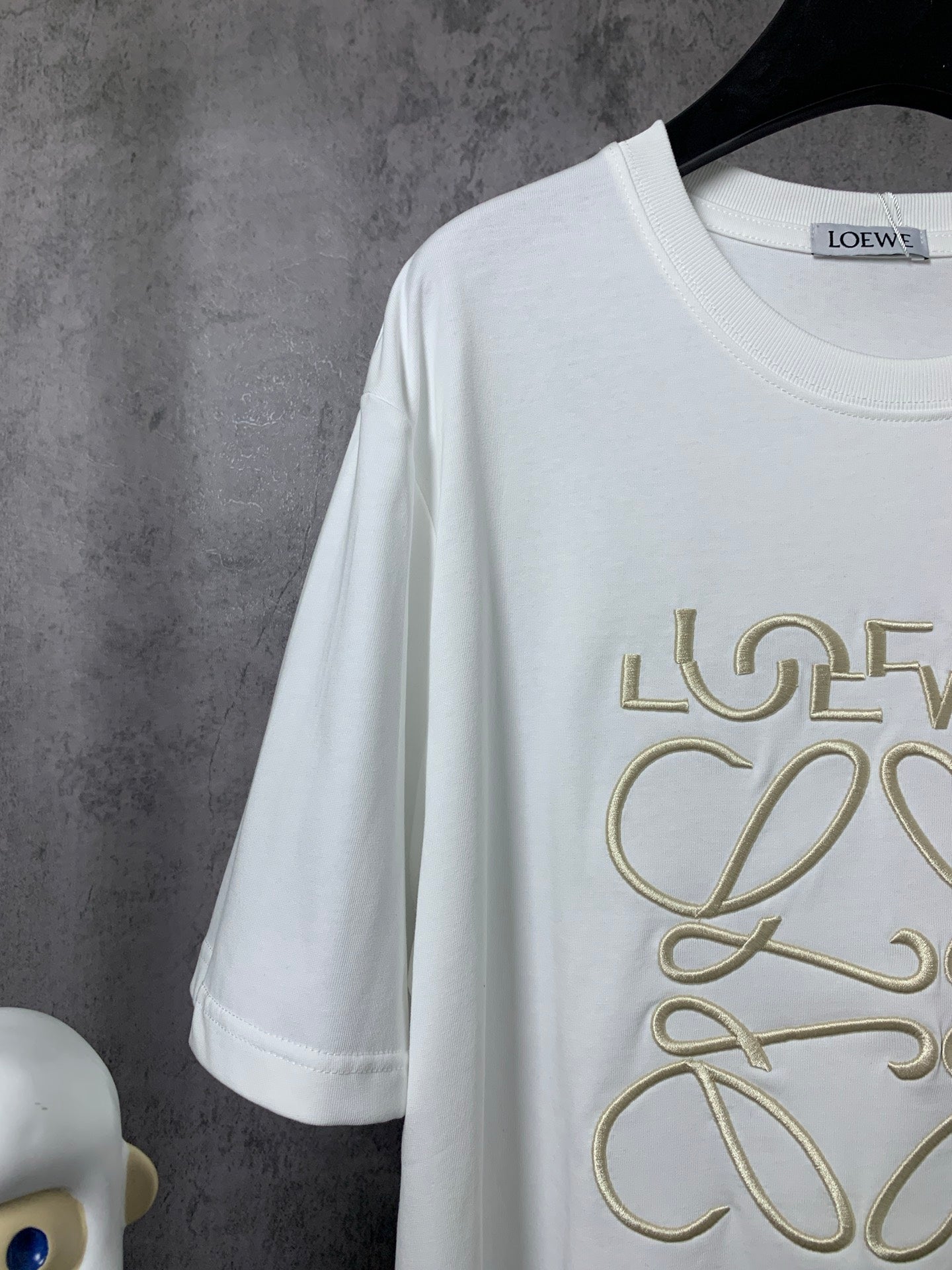 LuxluxHouse Best Quality Clothes T-shirt Loewe