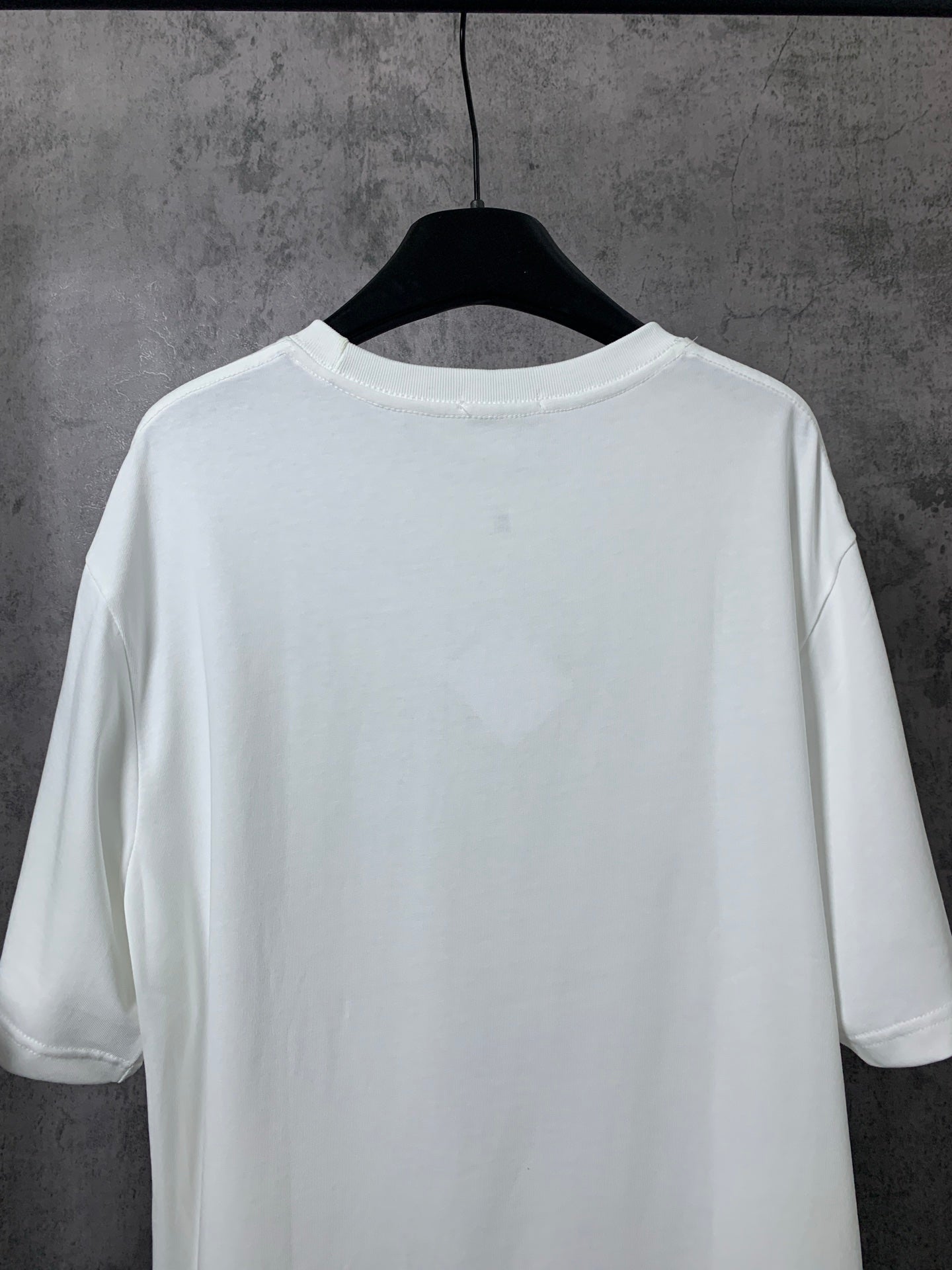 LuxluxHouse Best Quality Clothes T-shirt Loewe