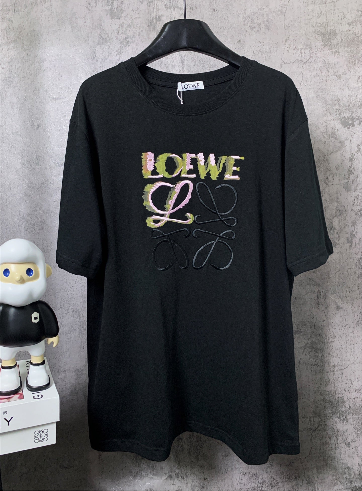 LuxluxHouse Best Quality Clothes T-shirt Loewe