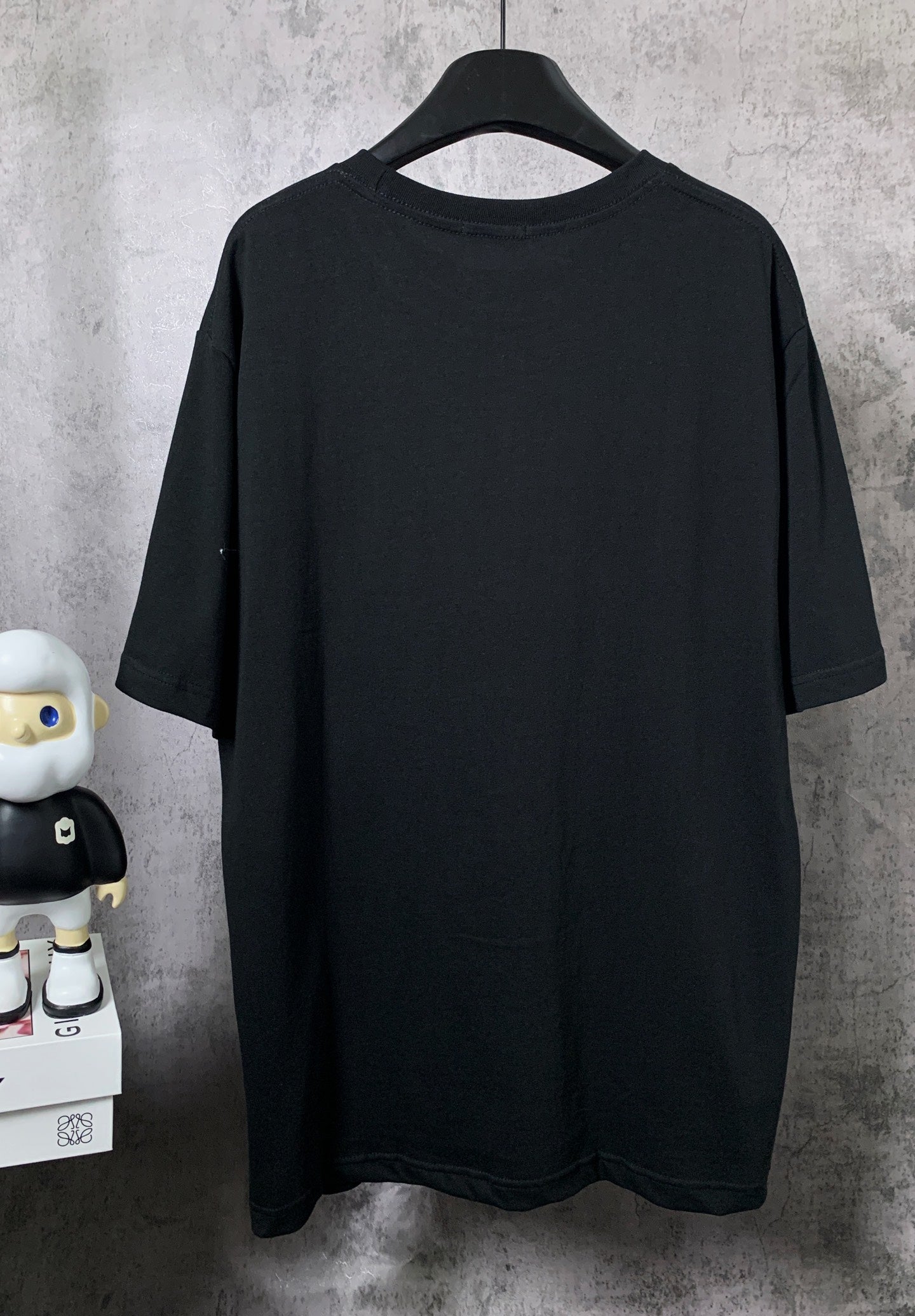 LuxluxHouse Best Quality Clothes T-shirt Loewe