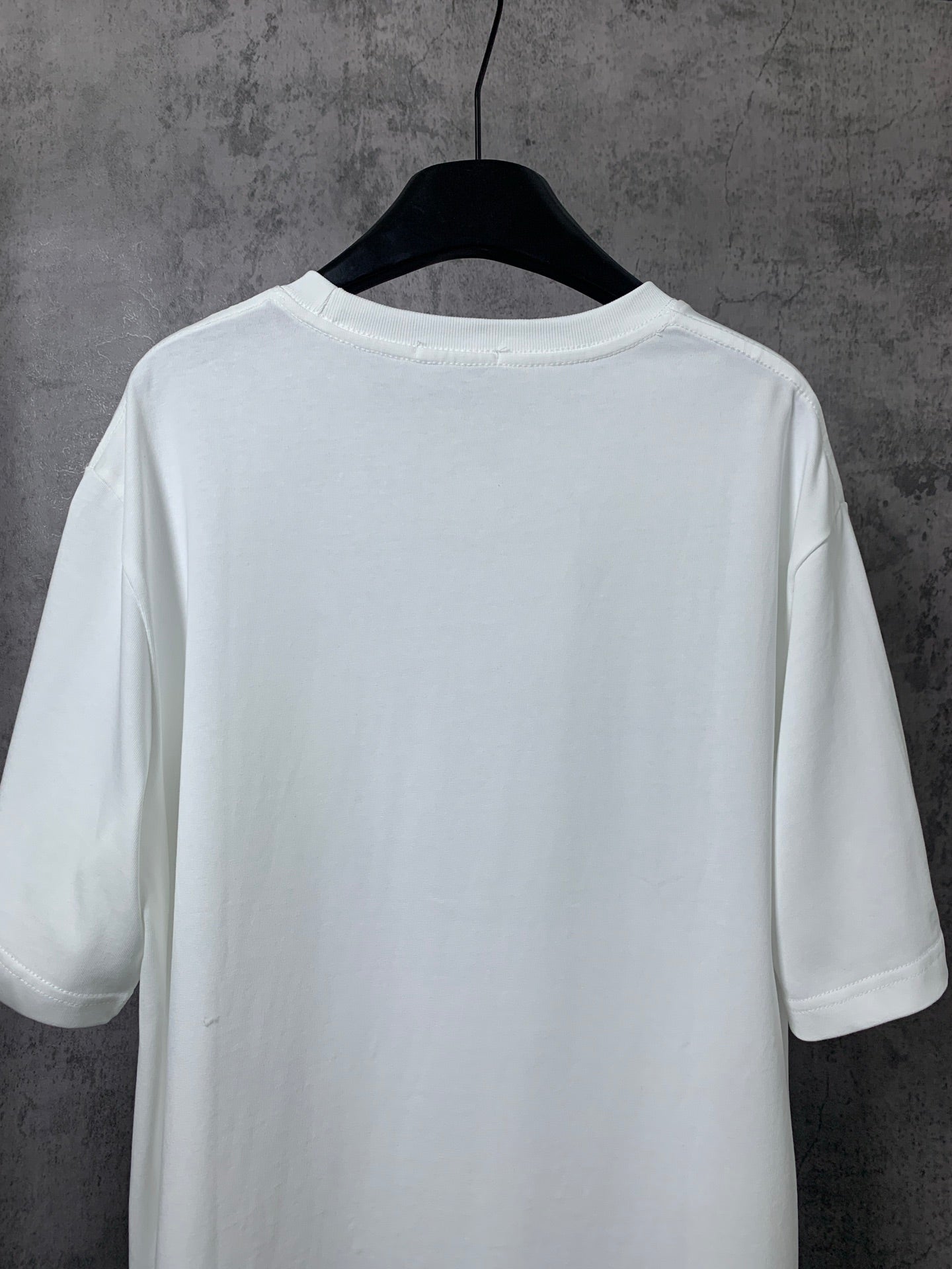 LuxluxHouse Best Quality Clothes T-shirt Loewe