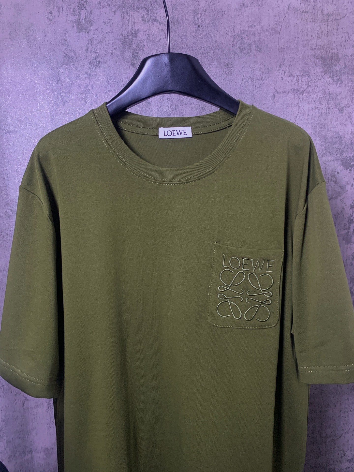 LuxluxHouse Best Quality Clothes T-shirt Loewe