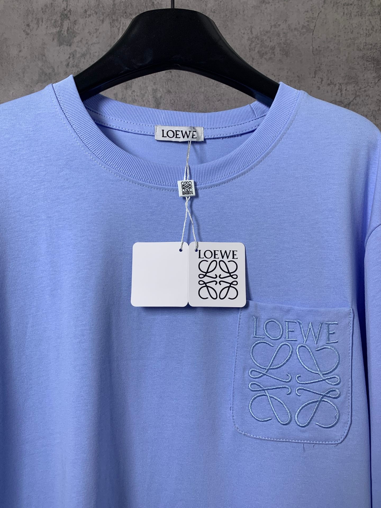 LuxluxHouse Best Quality Clothes T-shirt Loewe
