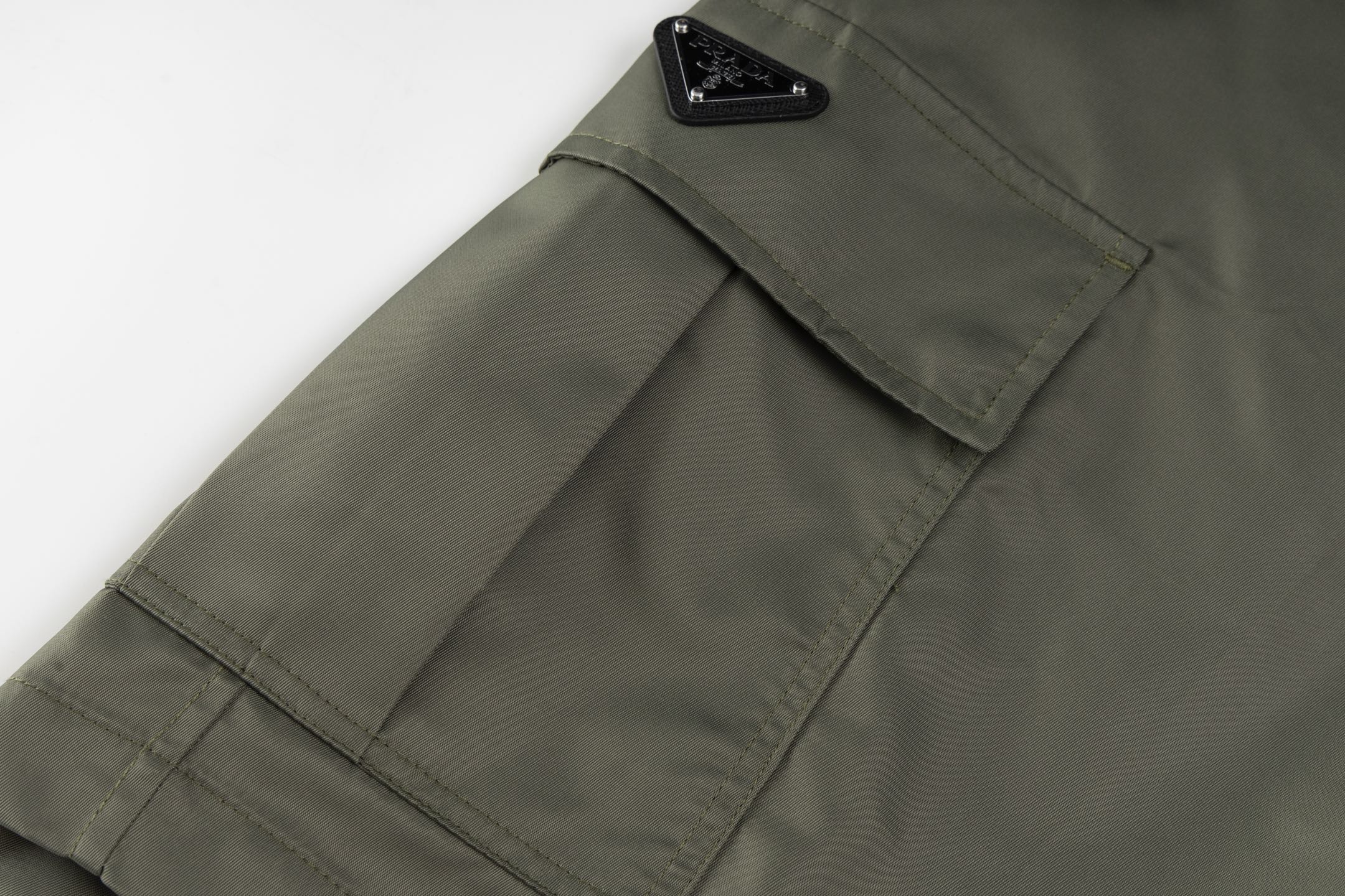 LuxluxHouse Best Quality Clothes Pants Prada