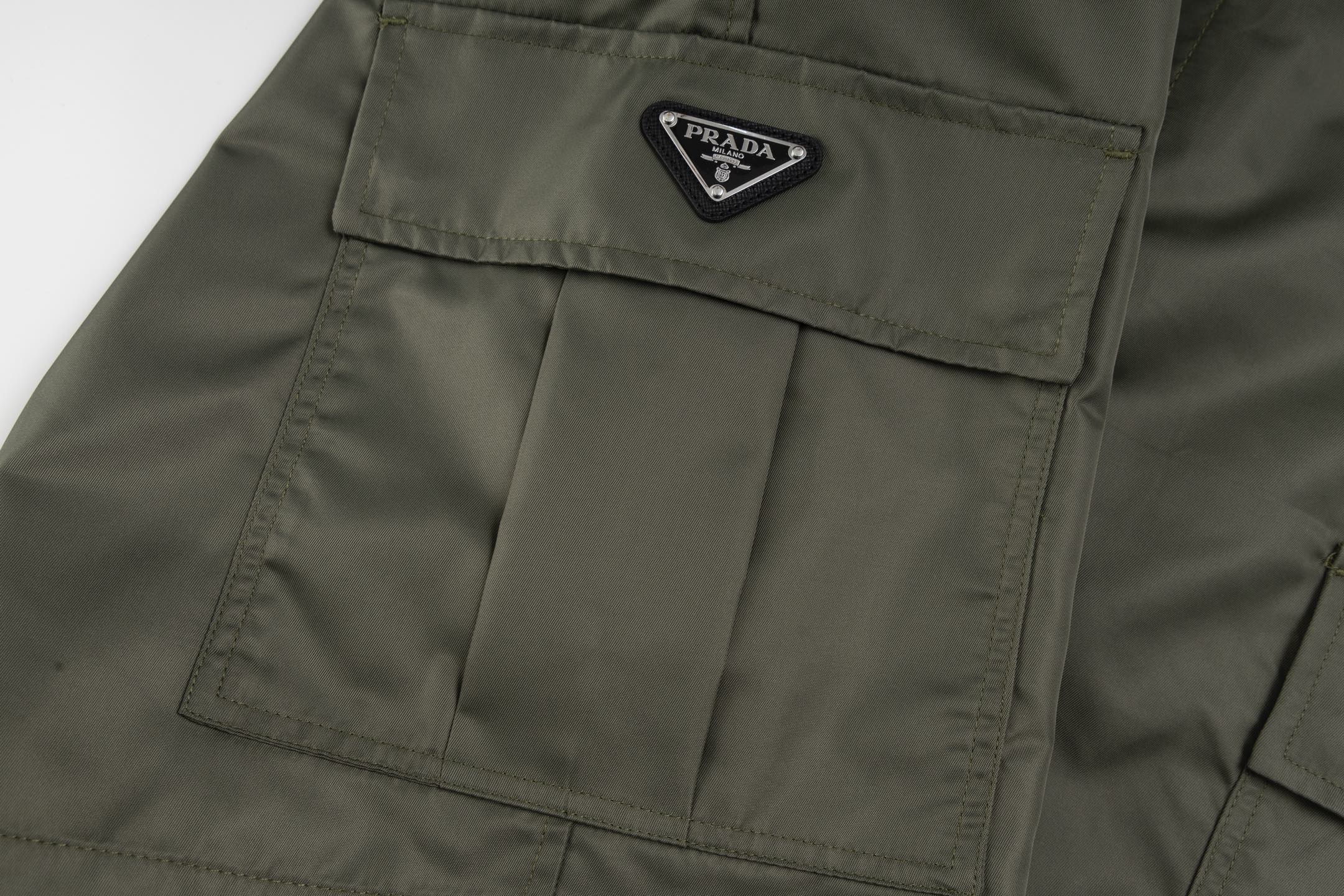 LuxluxHouse Best Quality Clothes Pants Prada