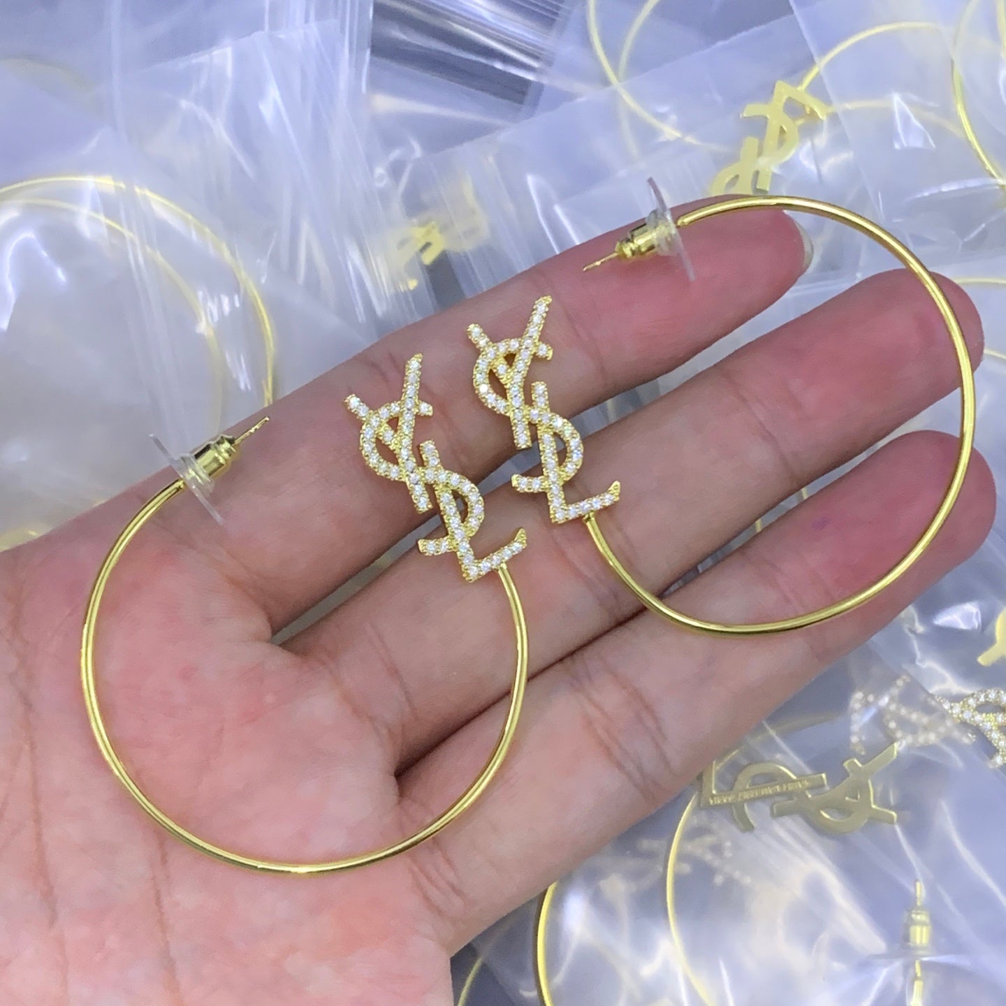 LuxluxHouse Low Price And High Quality Accessories YSL